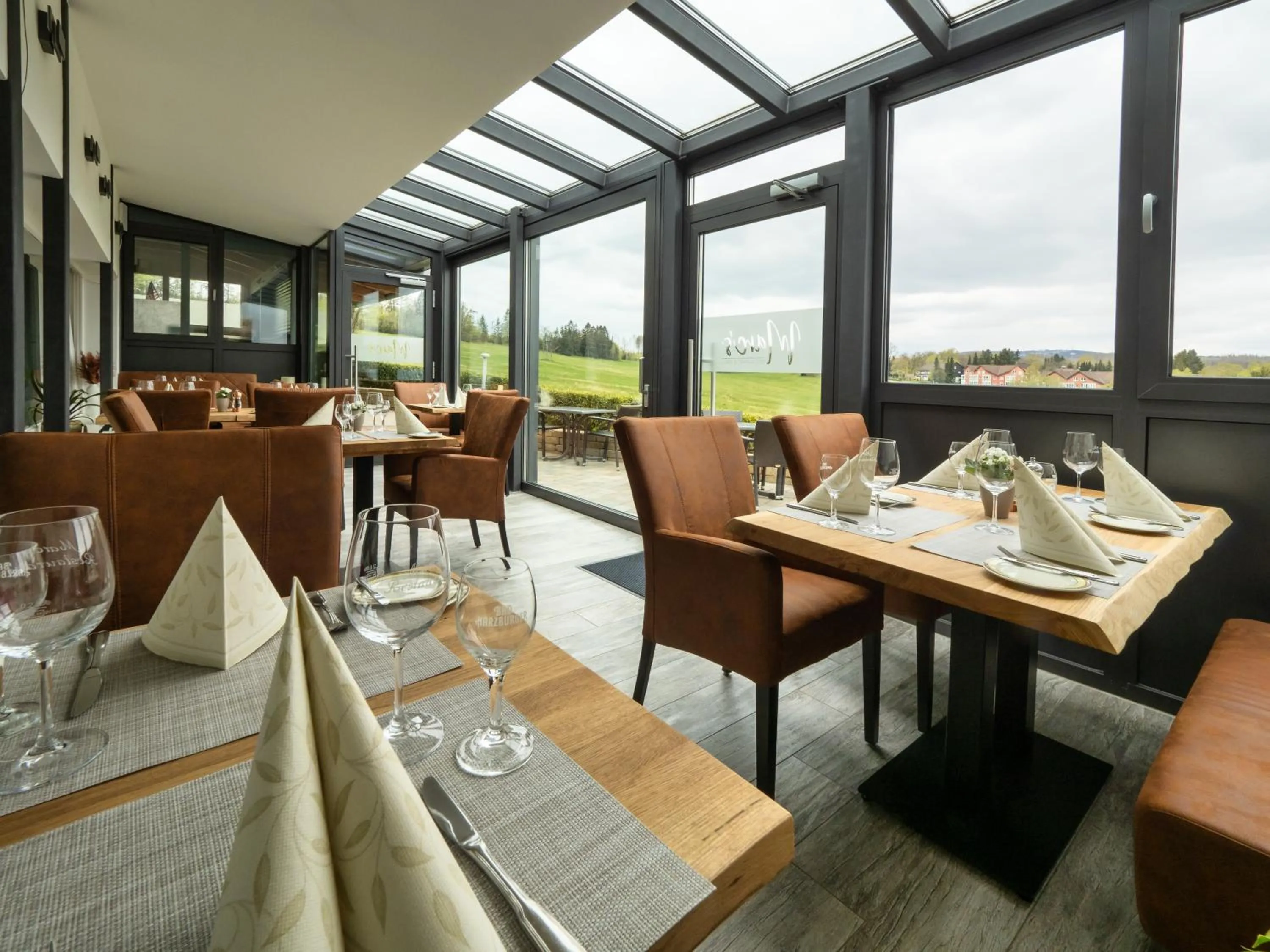 Restaurant/places to eat in Hotel Brunnenbach