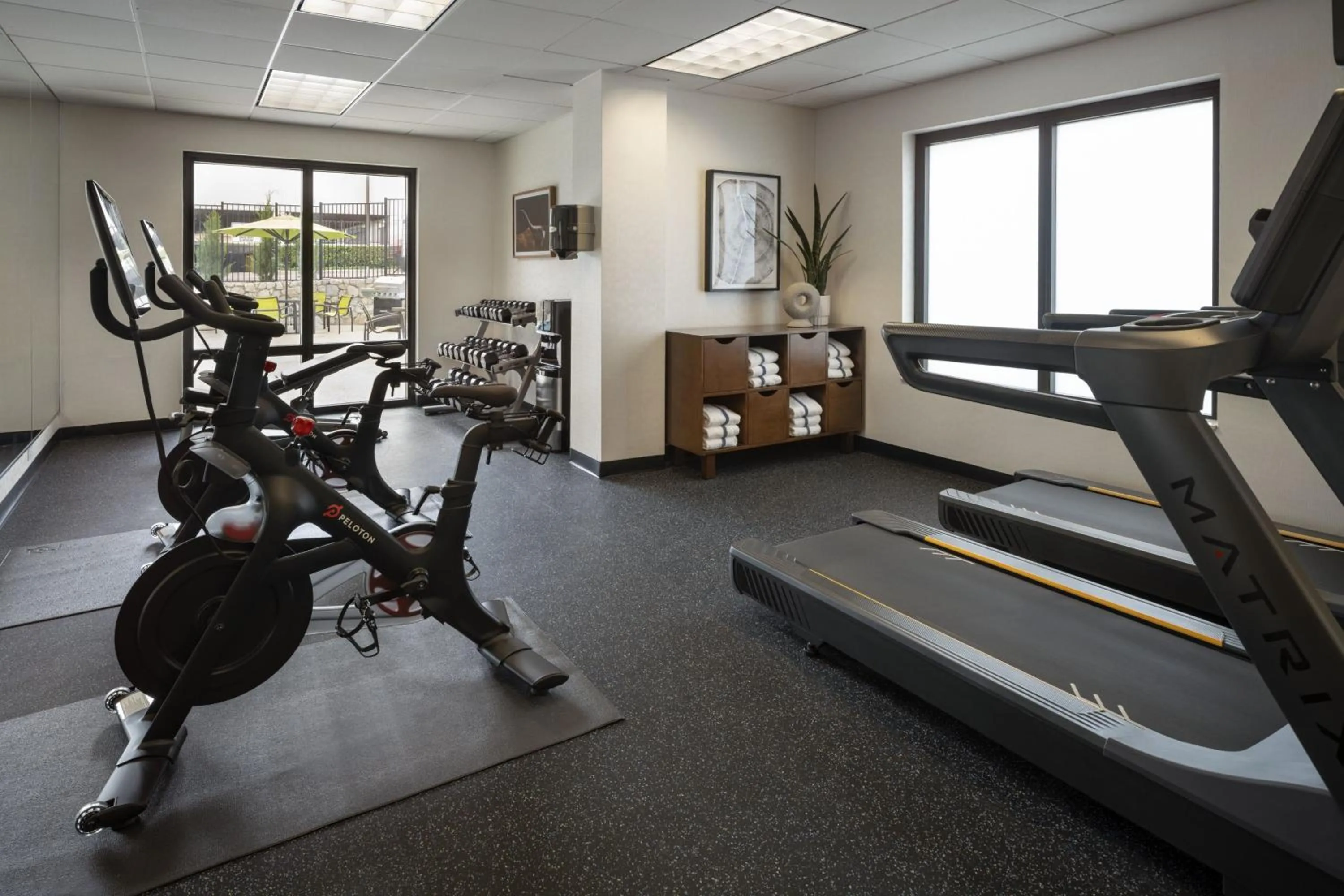 Fitness centre/facilities in SpringHill Suites Fort Worth University