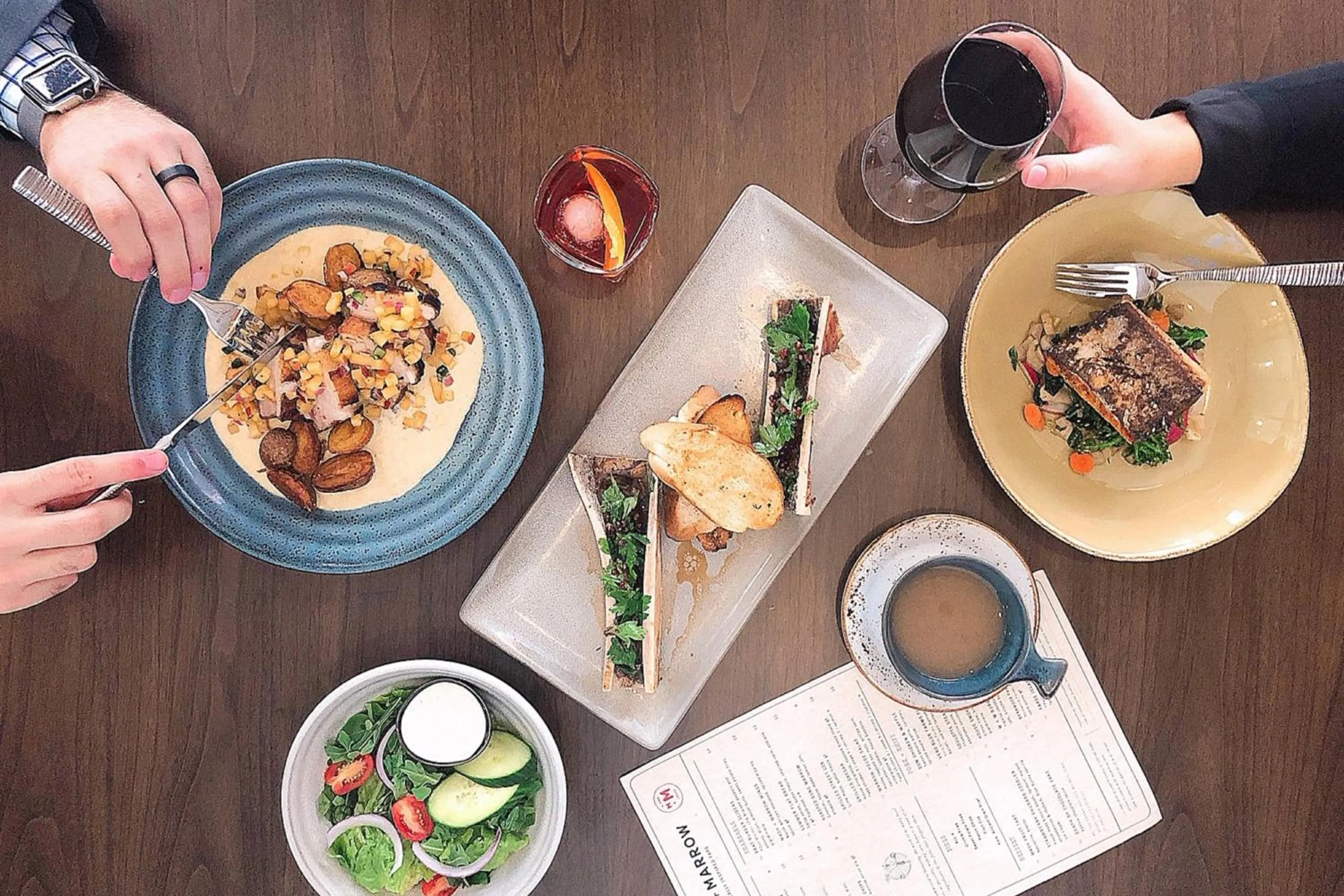 Restaurant/places to eat in Des Moines Marriott Downtown