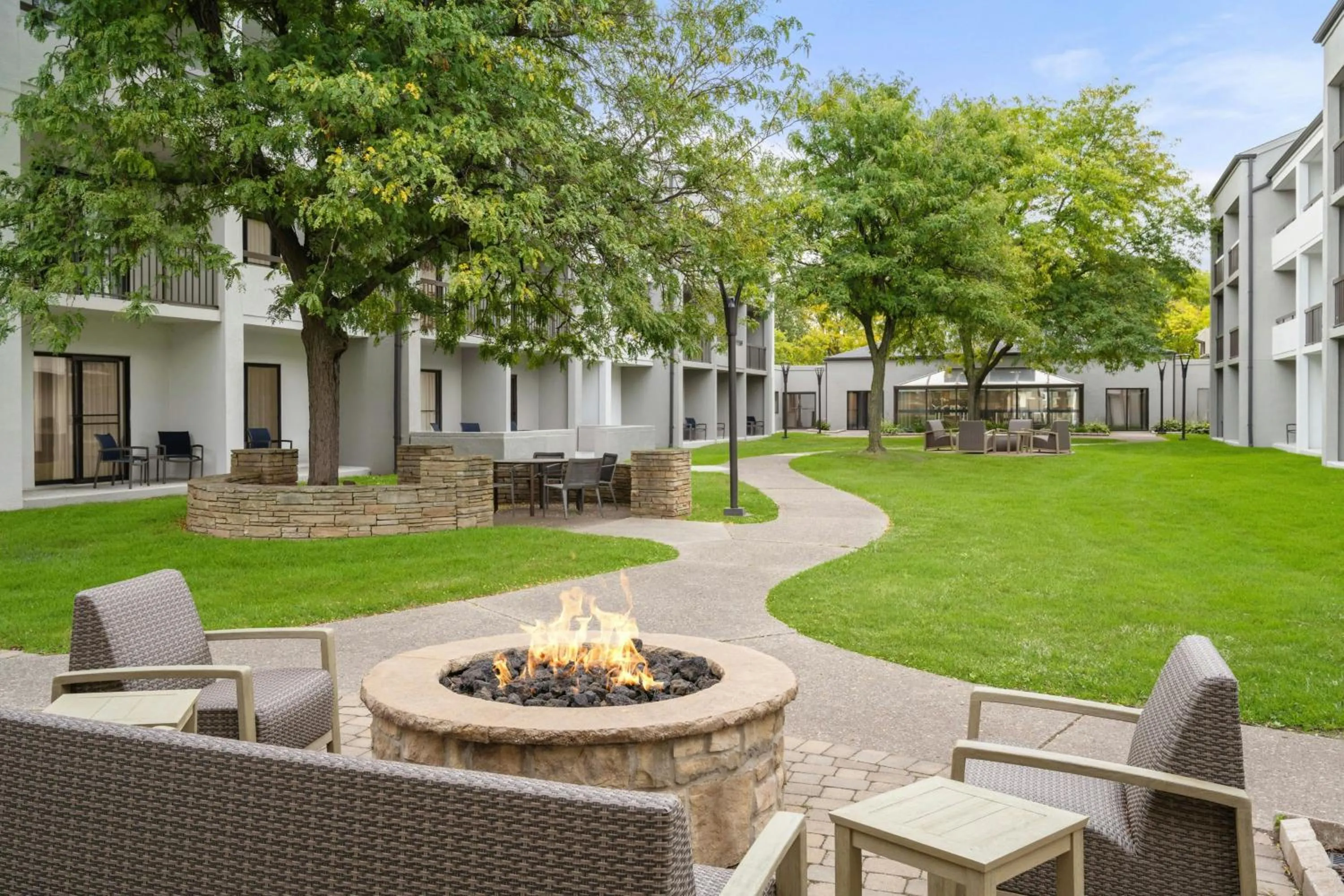 View (from property/room) in Courtyard Detroit Metro Airport Romulus