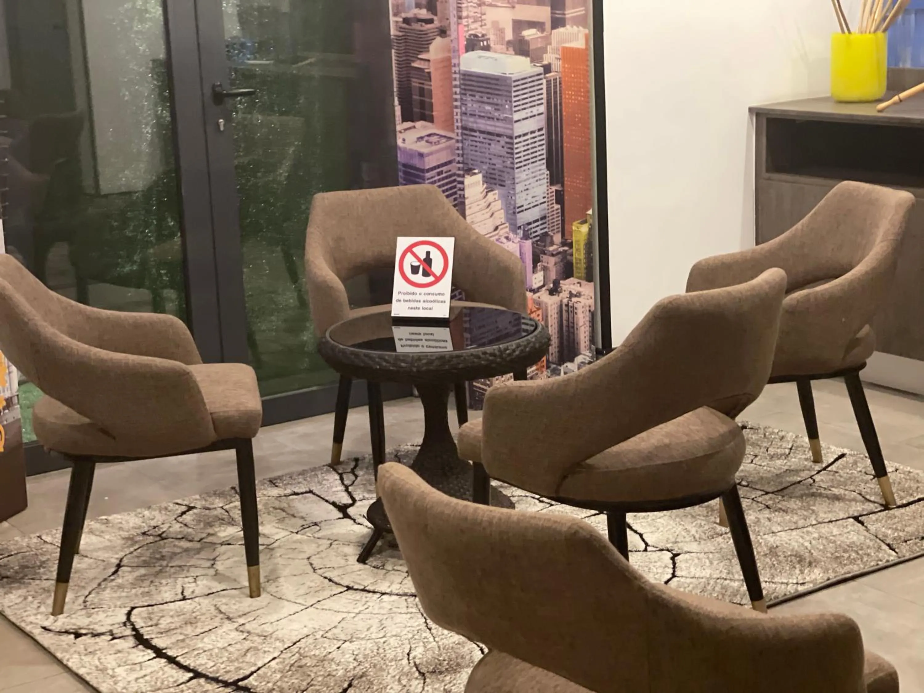 Seating area in Hotel Kapital