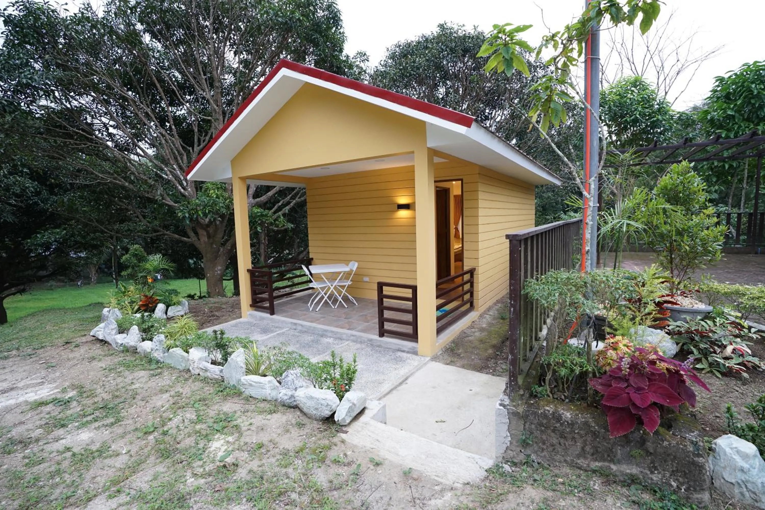 Facade/entrance in Plantacion Isabelle