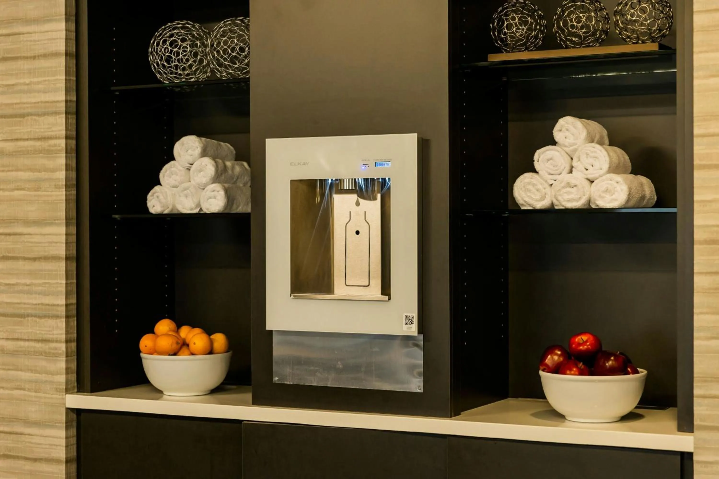 Fitness centre/facilities in Courtyard by Marriott Lincroft Red Bank