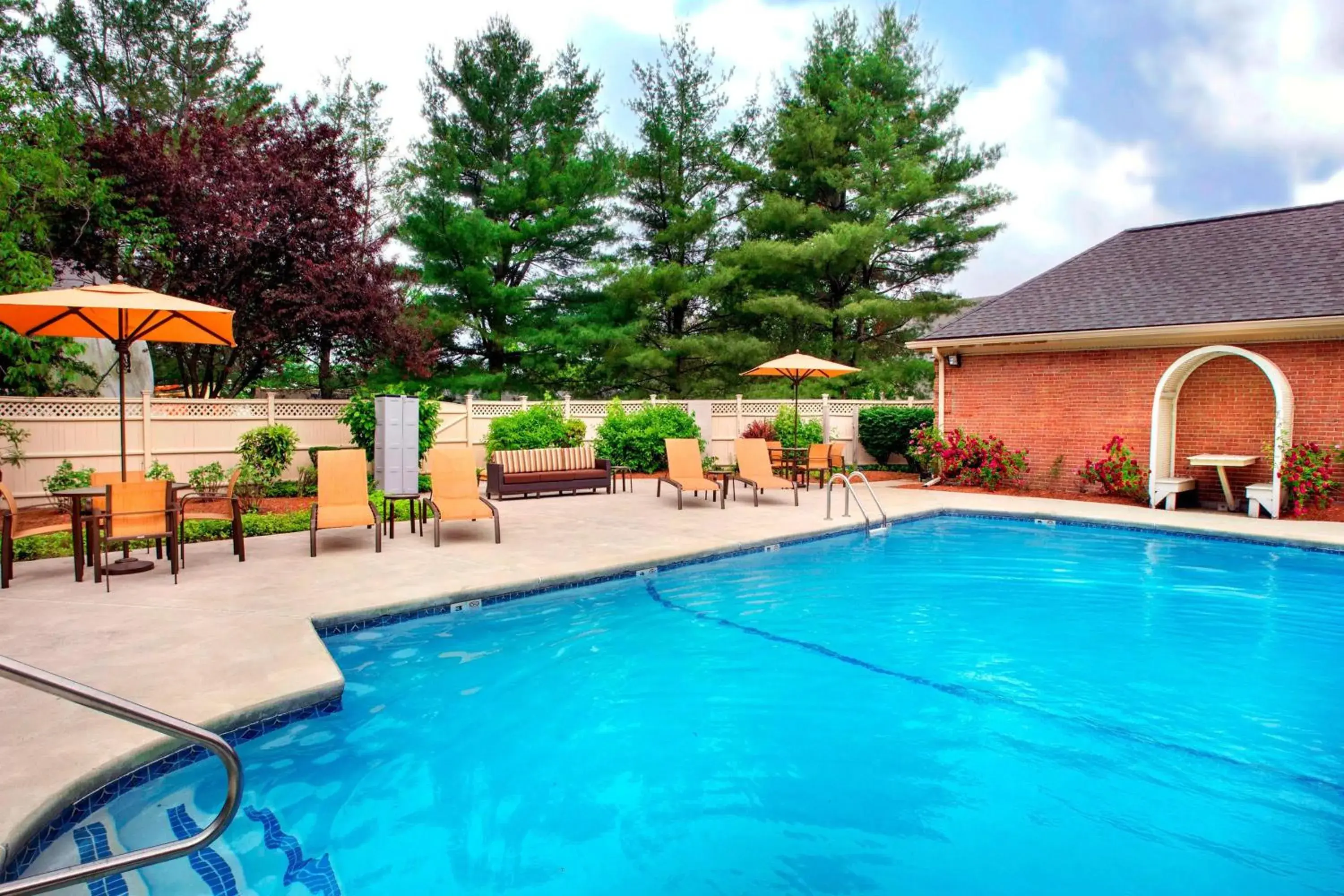 Pool view in Sonesta Select Tinton Falls Eatontown Pool view in Sonesta Select Tinton Falls Eatontown