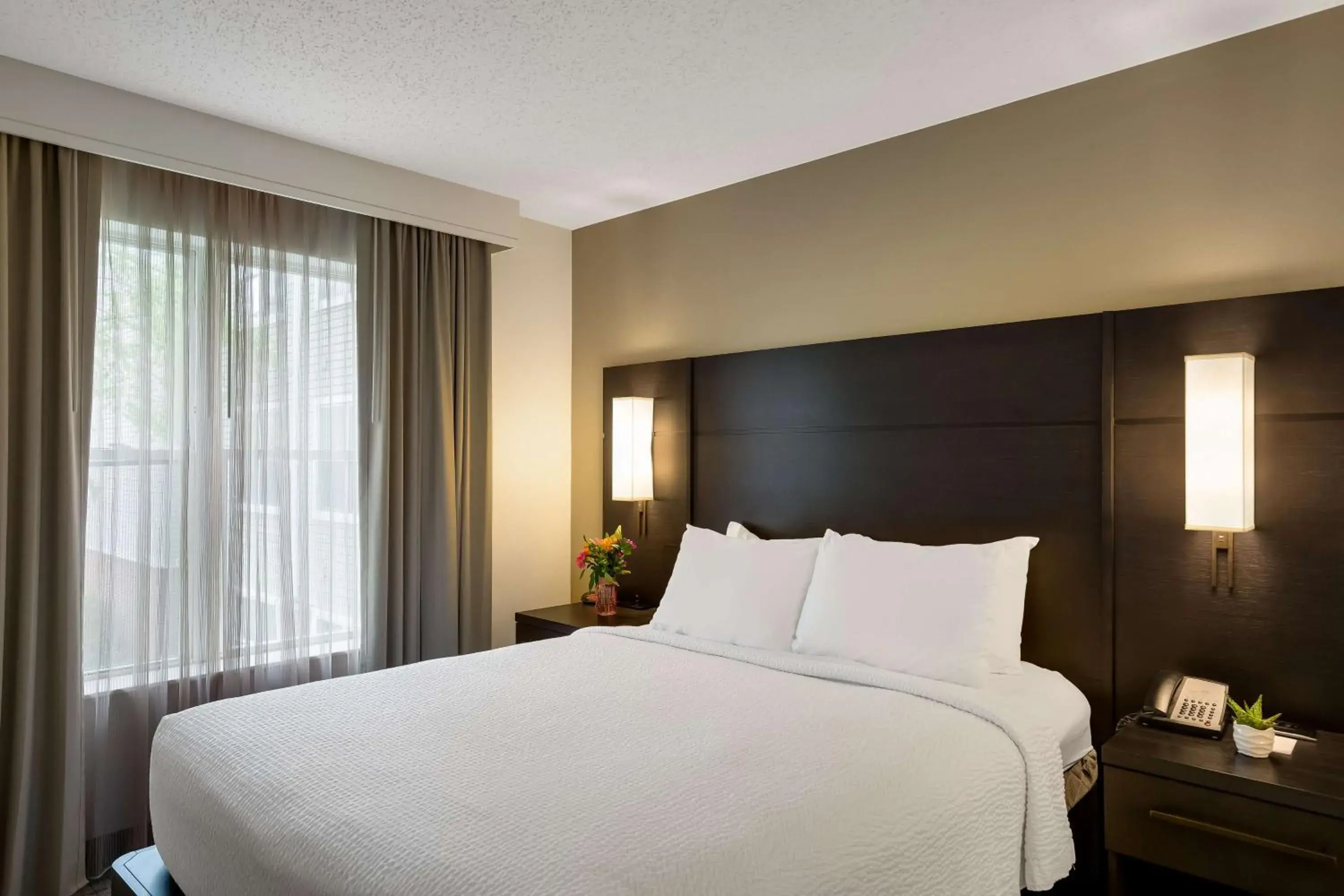 Bedroom, Bed in Sonesta ES Suites Parsippany Morris Plains Bedroom, Bed in Sonesta ES Suites Parsippany Morris Plains
