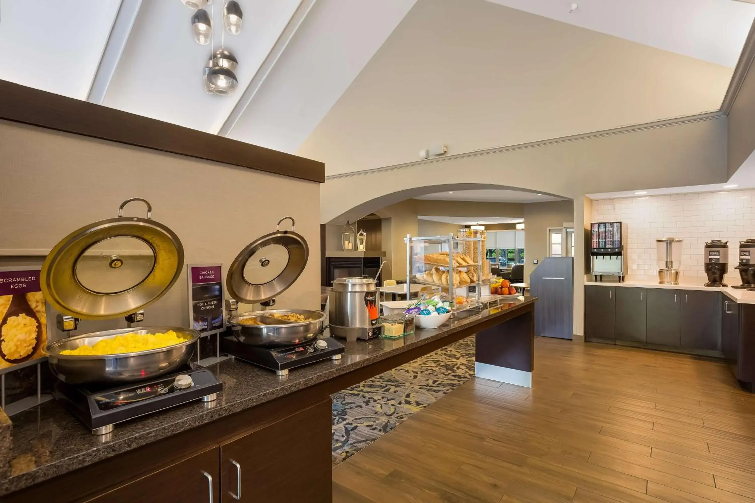 Restaurant/places to eat in Sonesta ES Suites Parsippany Morris Plains Restaurant/places to eat in Sonesta ES Suites Parsippany Morris Plains