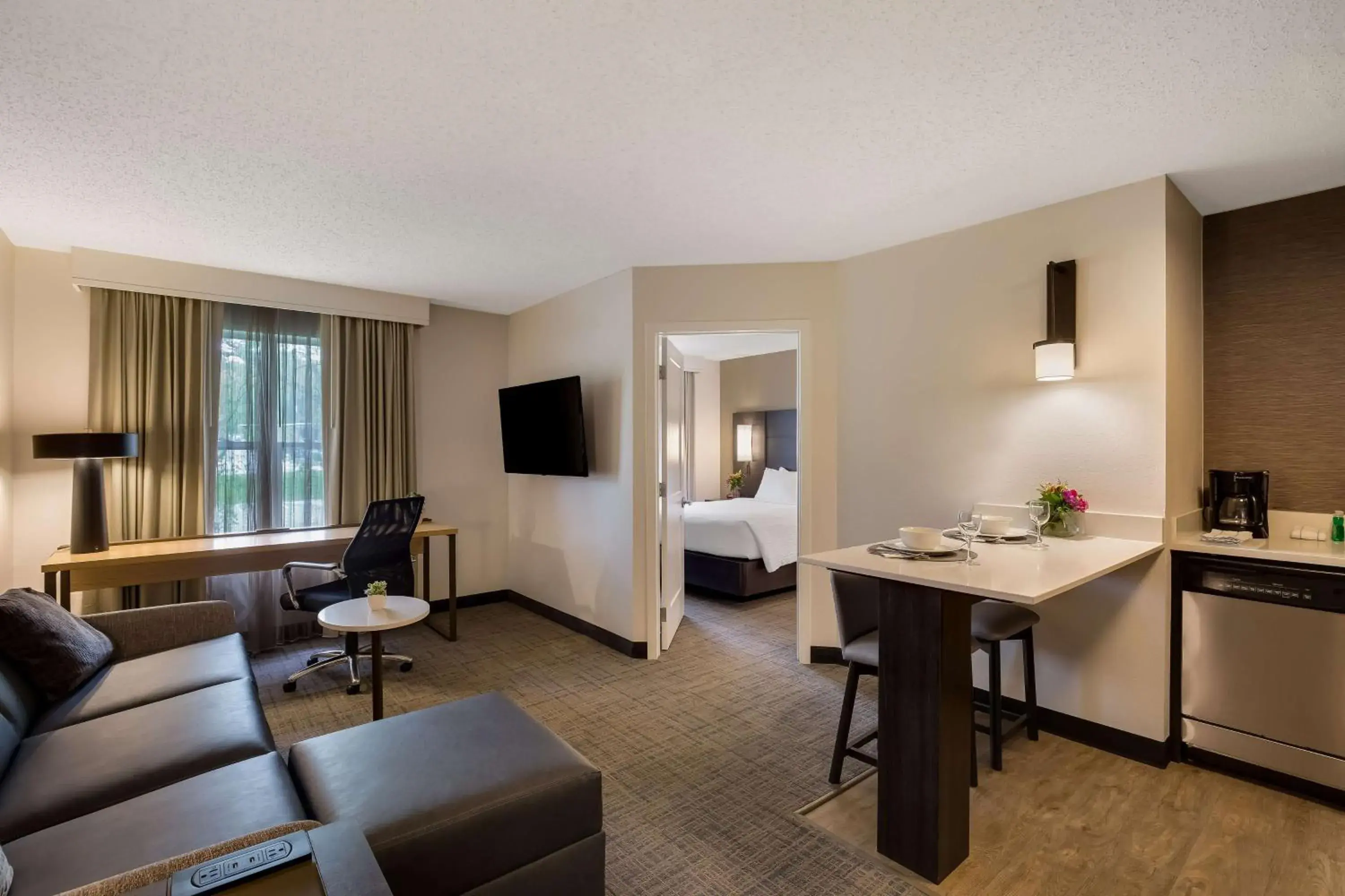 Bedroom, Bed in Sonesta ES Suites Parsippany Morris Plains Bedroom, Bed in Sonesta ES Suites Parsippany Morris Plains