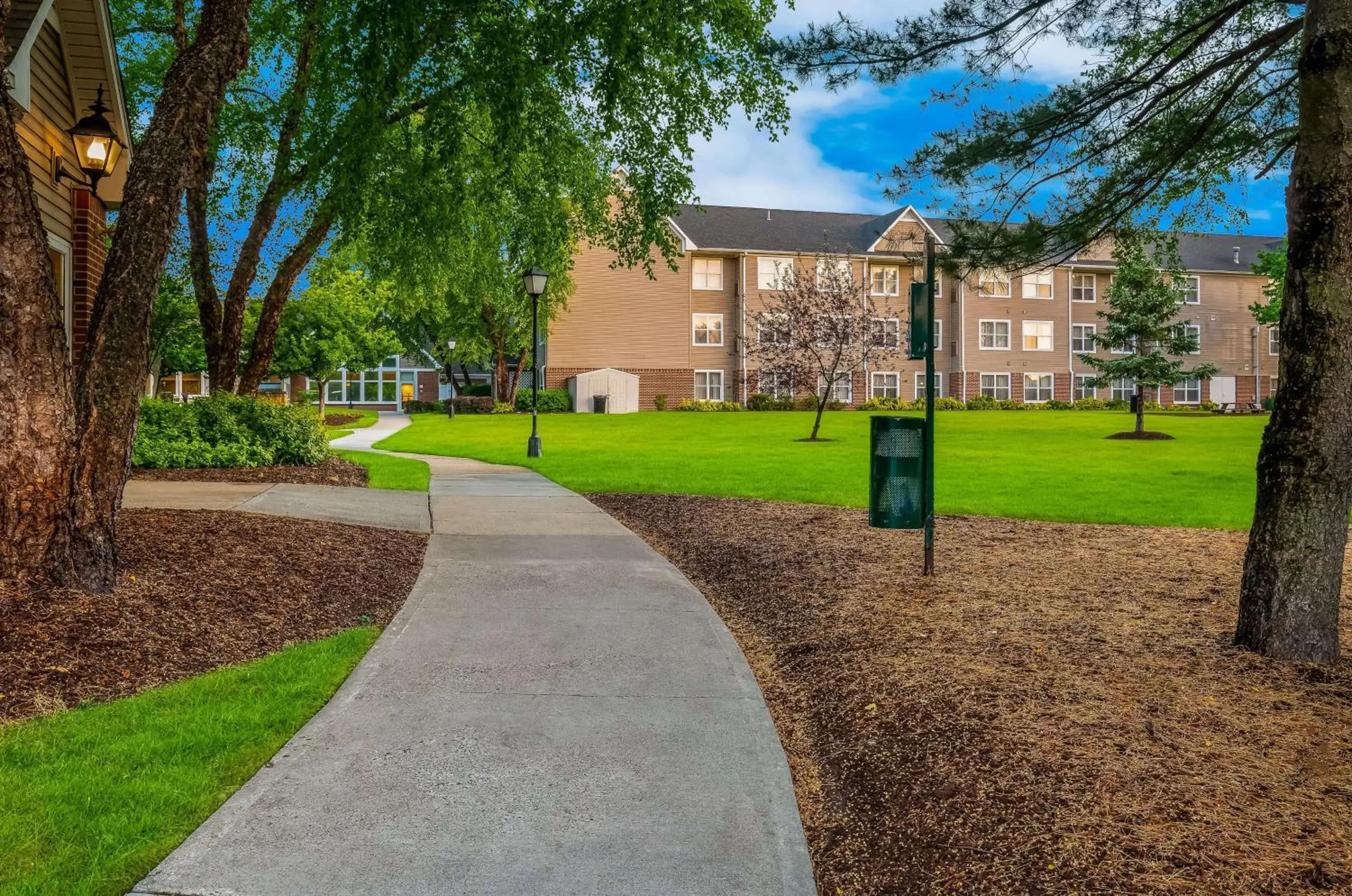 Property building in Sonesta ES Suites Parsippany Morris Plains Property building in Sonesta ES Suites Parsippany Morris Plains