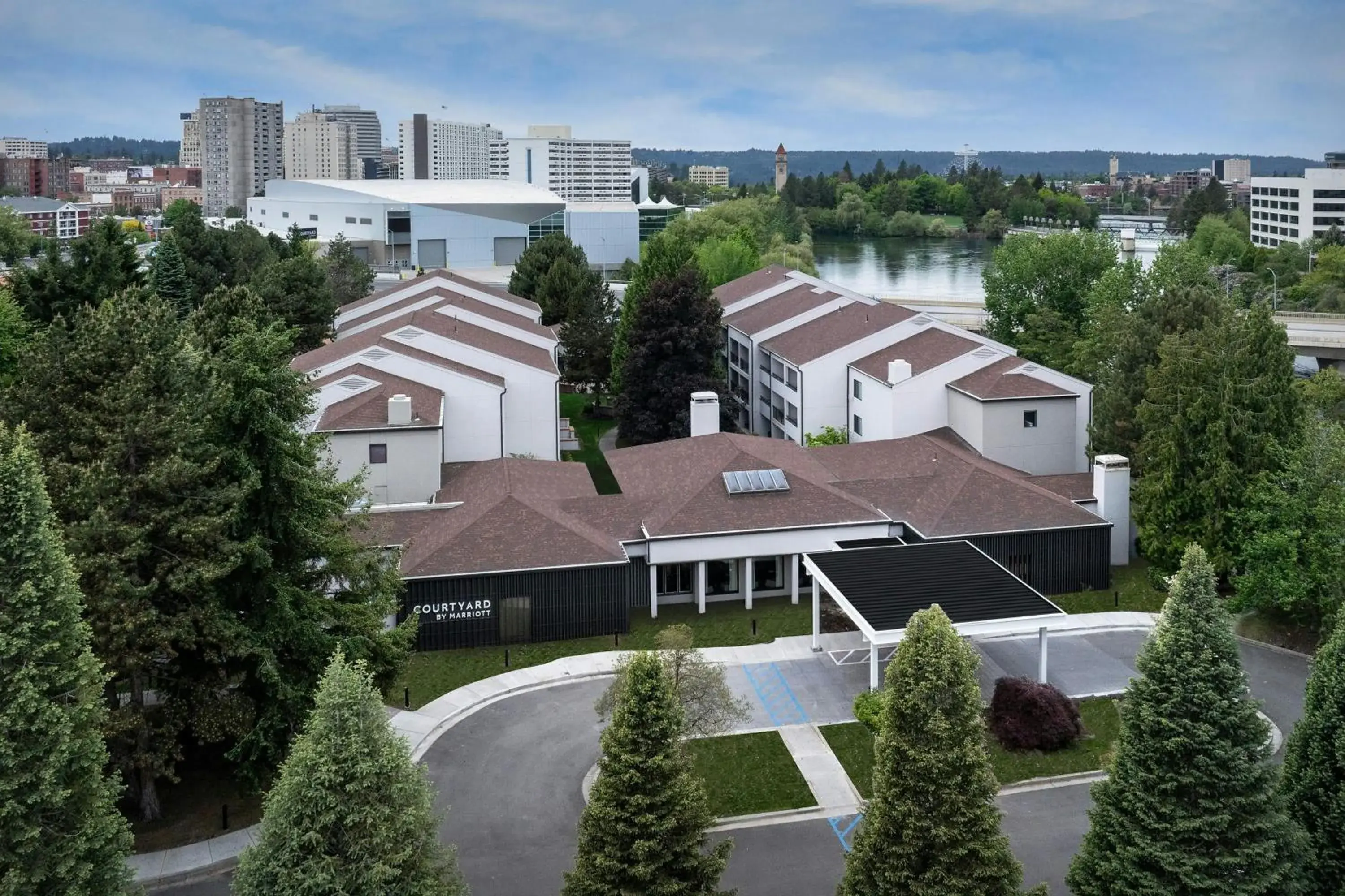 Property building in Courtyard Spokane Downtown at the Convention Center Property building in Courtyard Spokane Downtown at the Convention Center