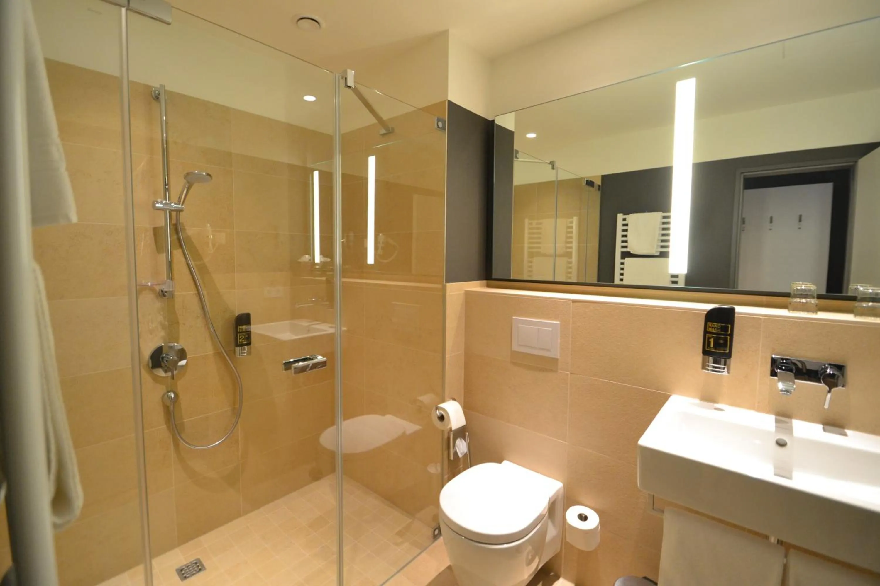 Bathroom in Bildungs- und Tagungshaus Liborianum