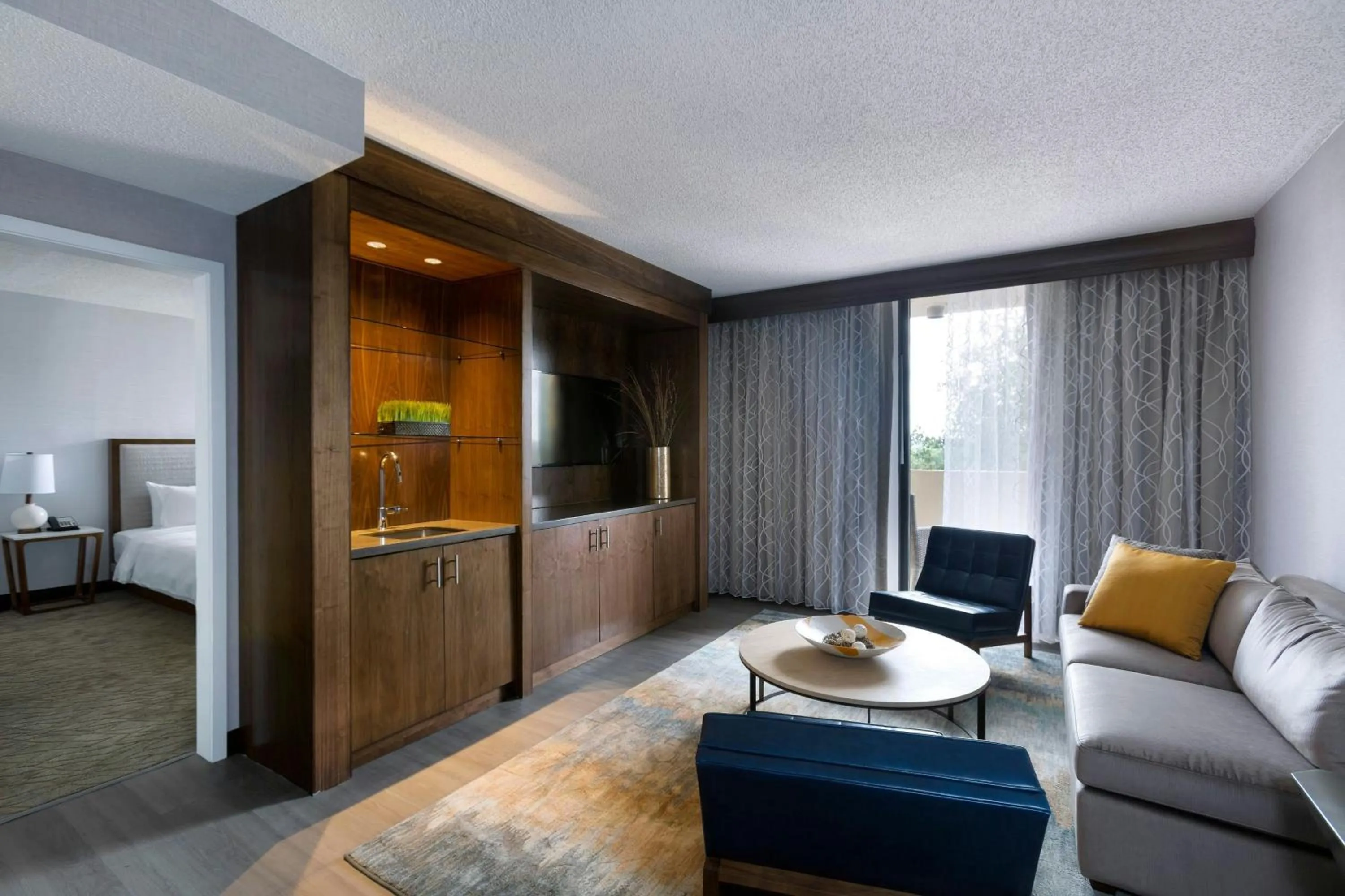 Bathroom in Greensboro-High Point Marriott Airport