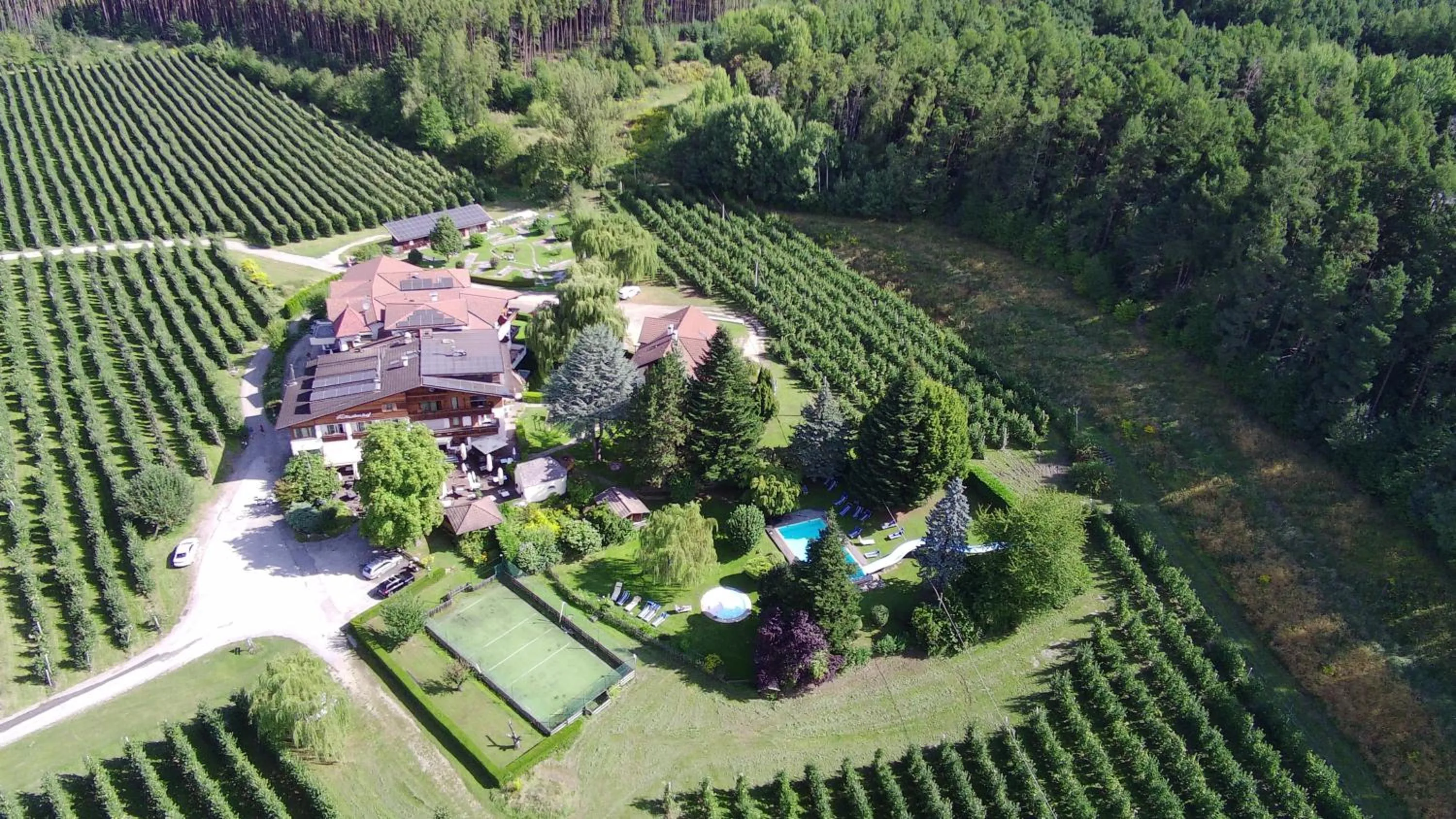 Property building in Hotel Flötscherhof