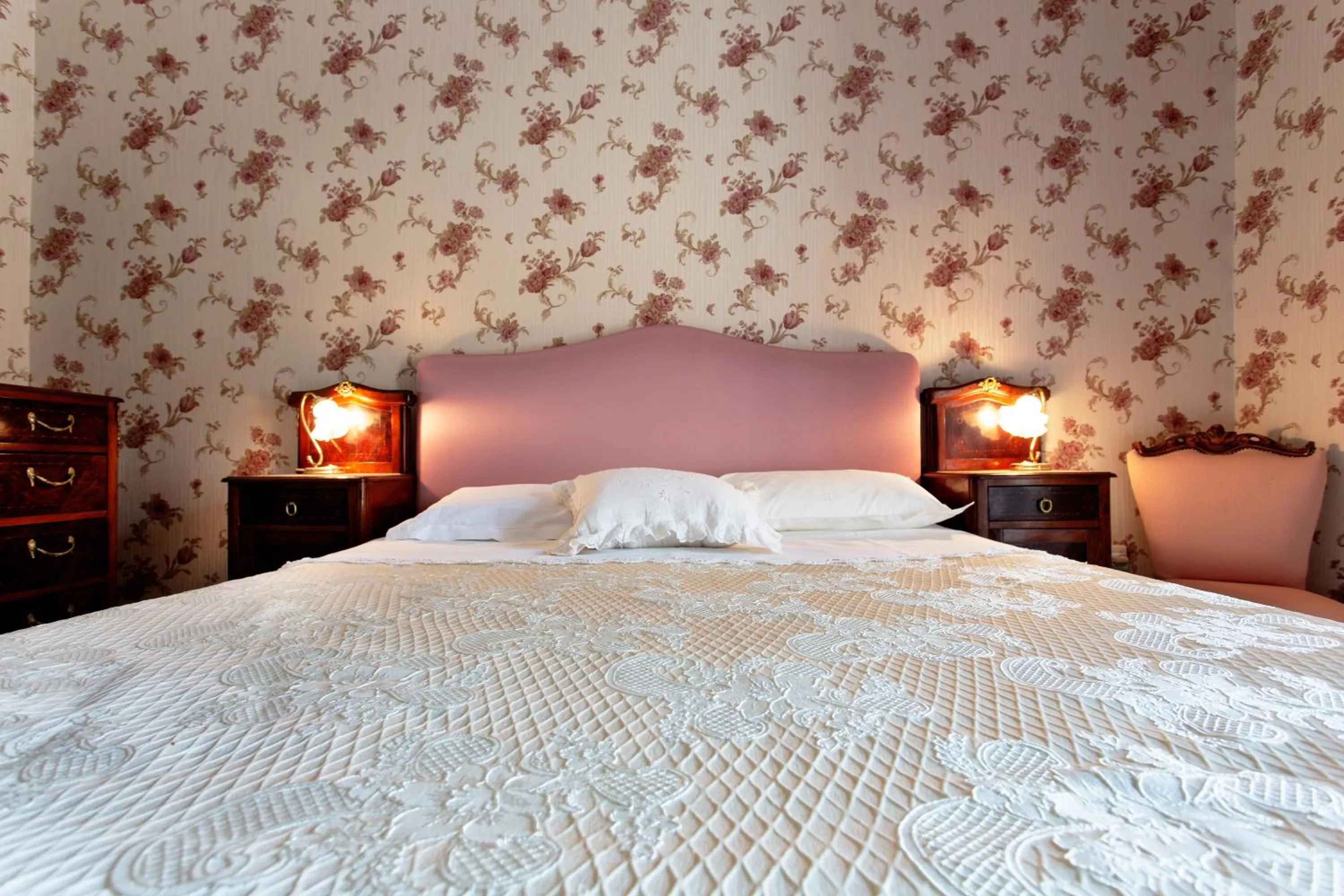 Photo of the whole room, Bed in Dimora Birullà