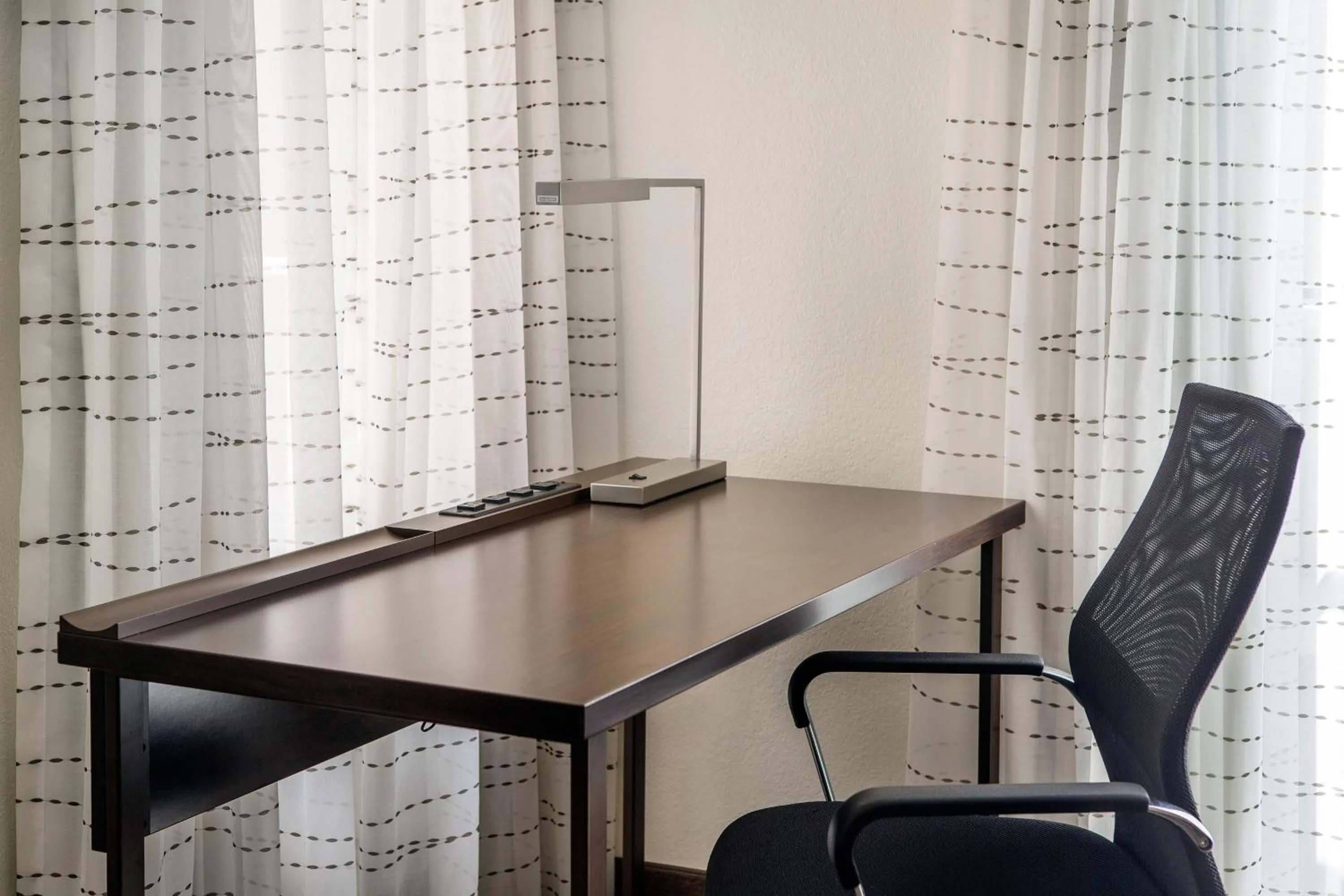 Photo of the whole room in Residence Inn San Diego La Jolla