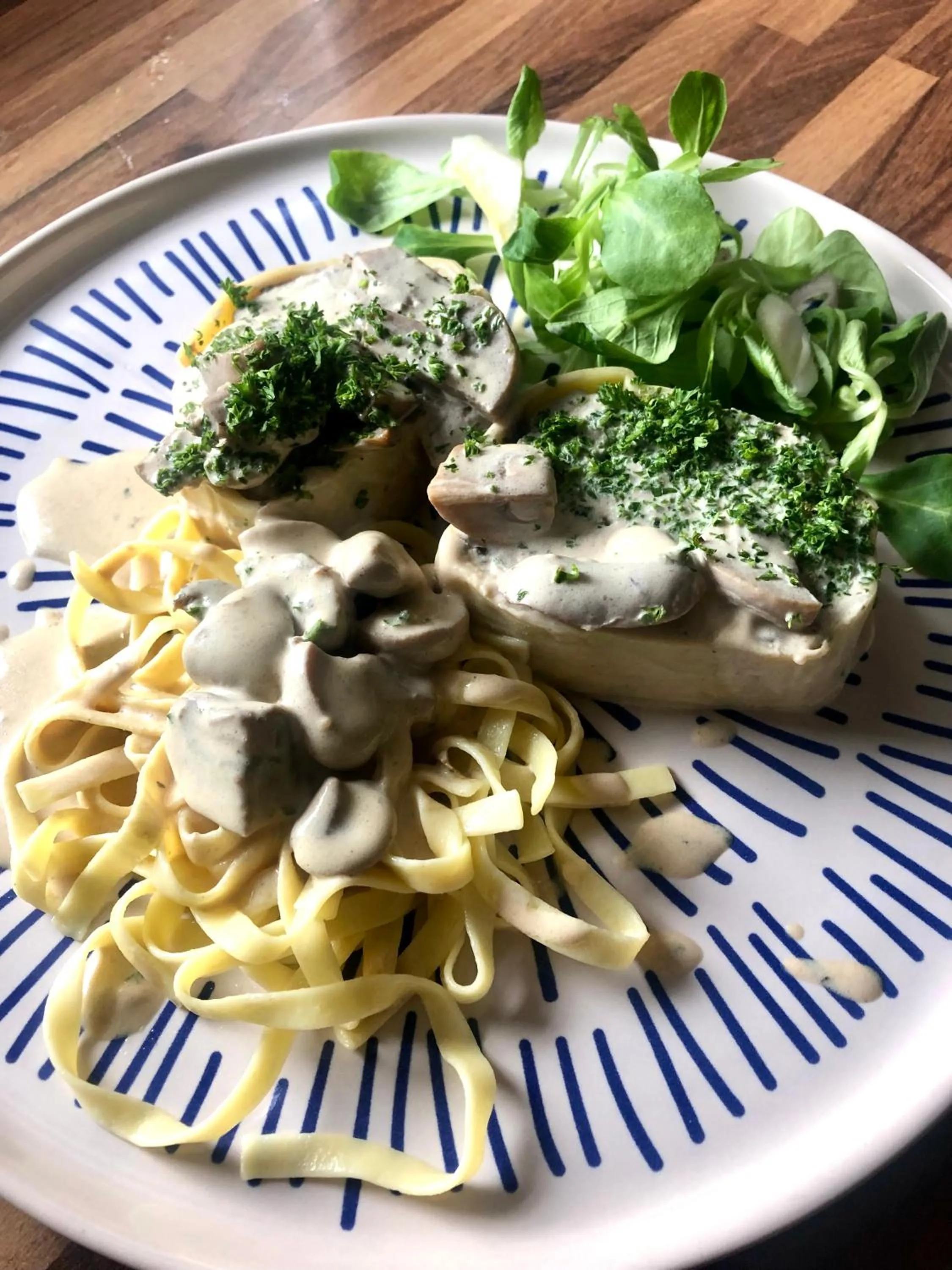 Restaurant/places to eat in Maison d'hôtes Aux Deux Cigognes