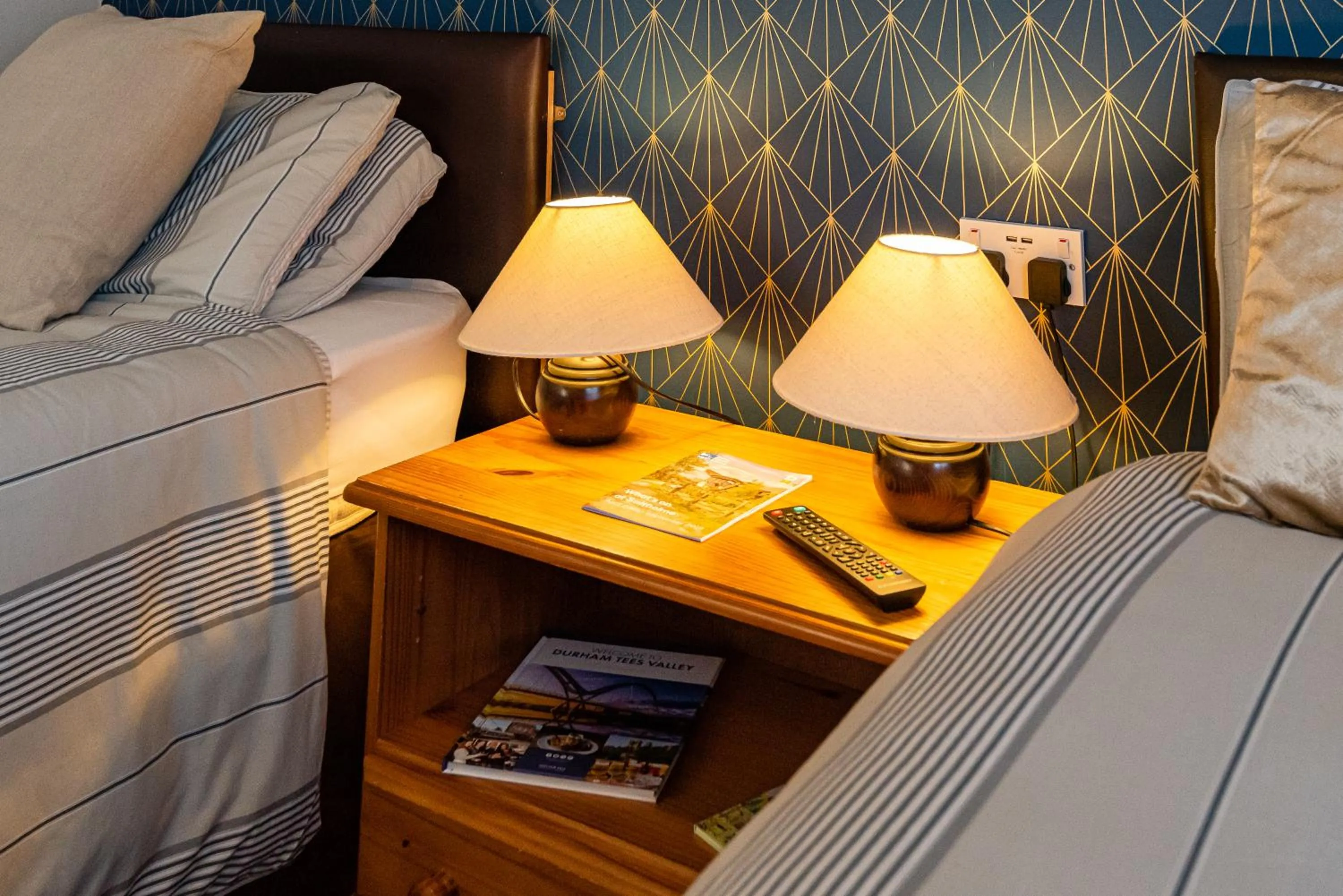 Bedroom, Bed in Aarondale Guest House