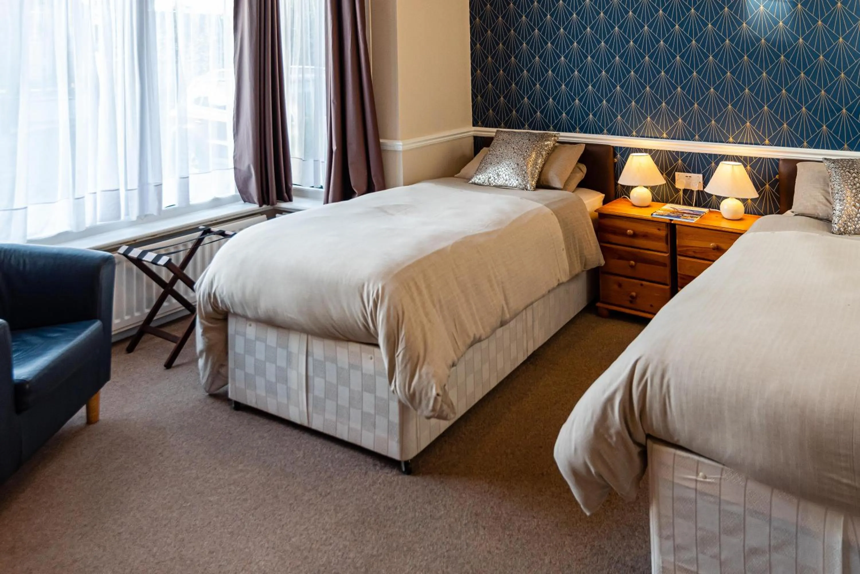 Photo of the whole room, Bed in Aarondale Guest House