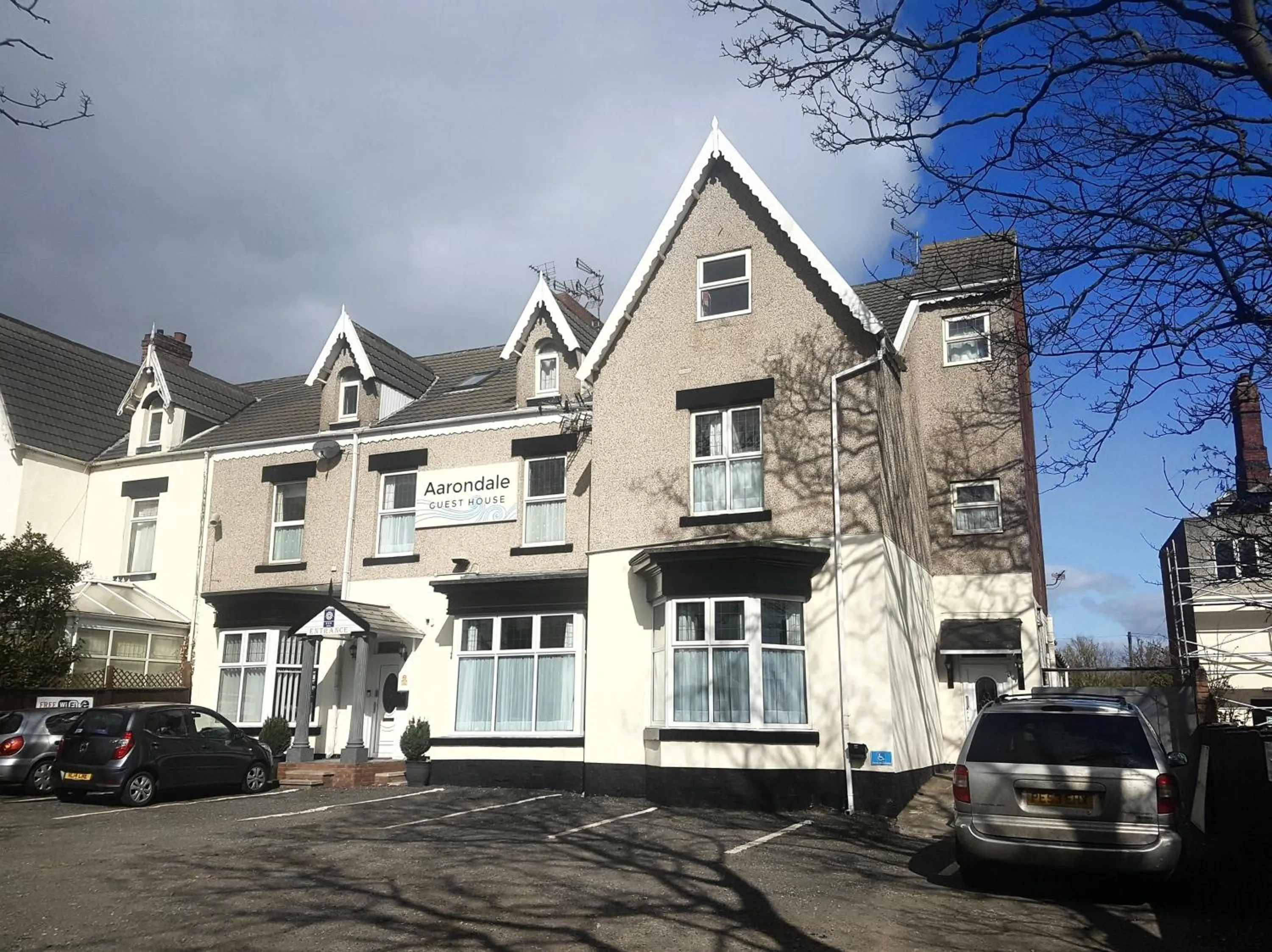 Property building in Aarondale Guest House