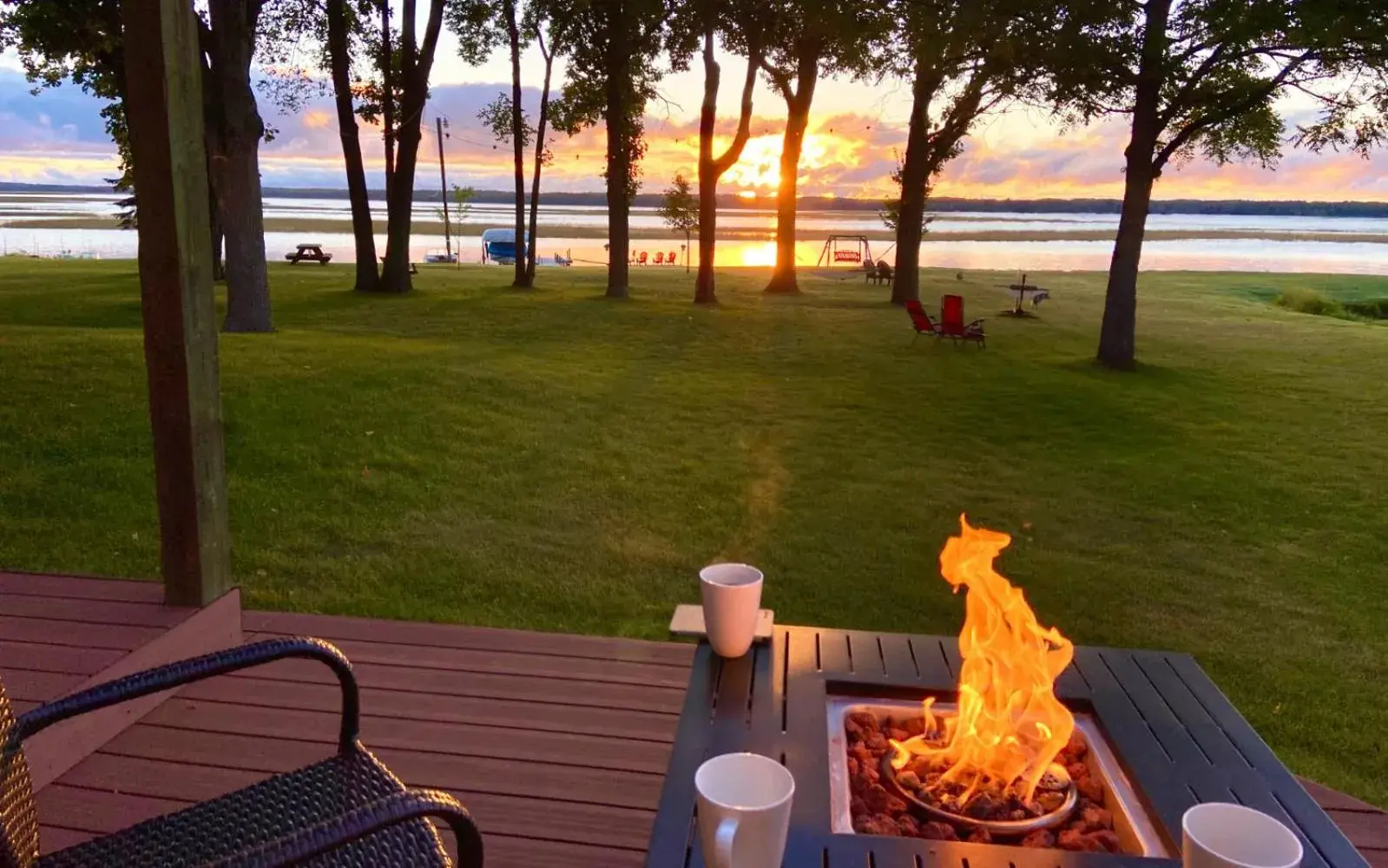 Patio in Leech Lake Resort Bed & Breakfast Patio in Leech Lake Resort Bed & Breakfast