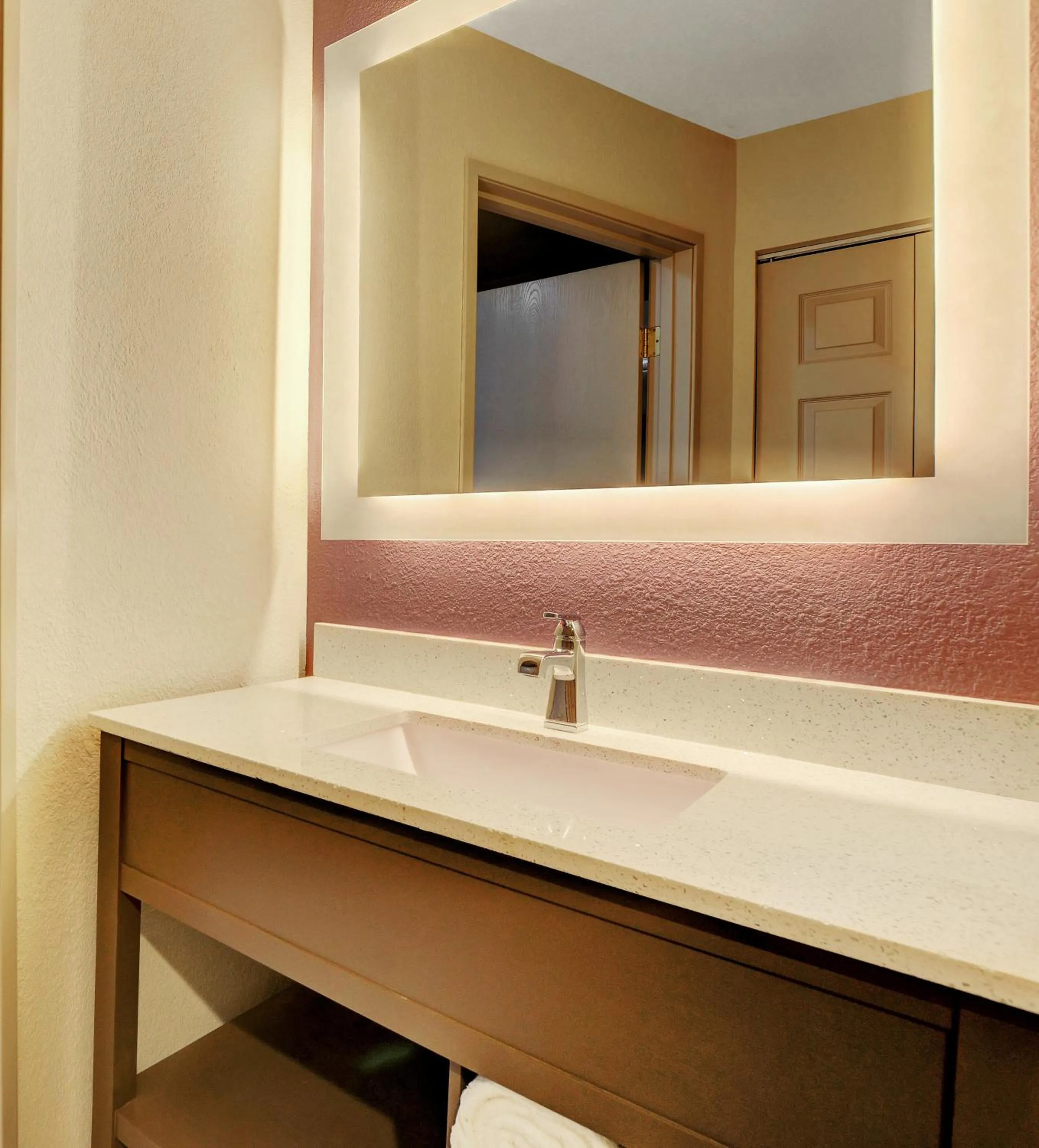 Bathroom in La Quinta Inn & Suites by Wyndham Las Vegas Nellis