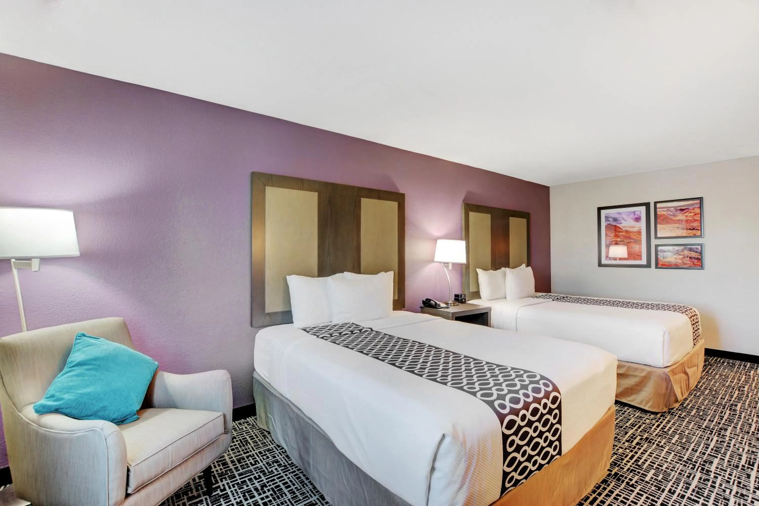Bedroom, Bed in La Quinta Inn & Suites by Wyndham Las Vegas Nellis