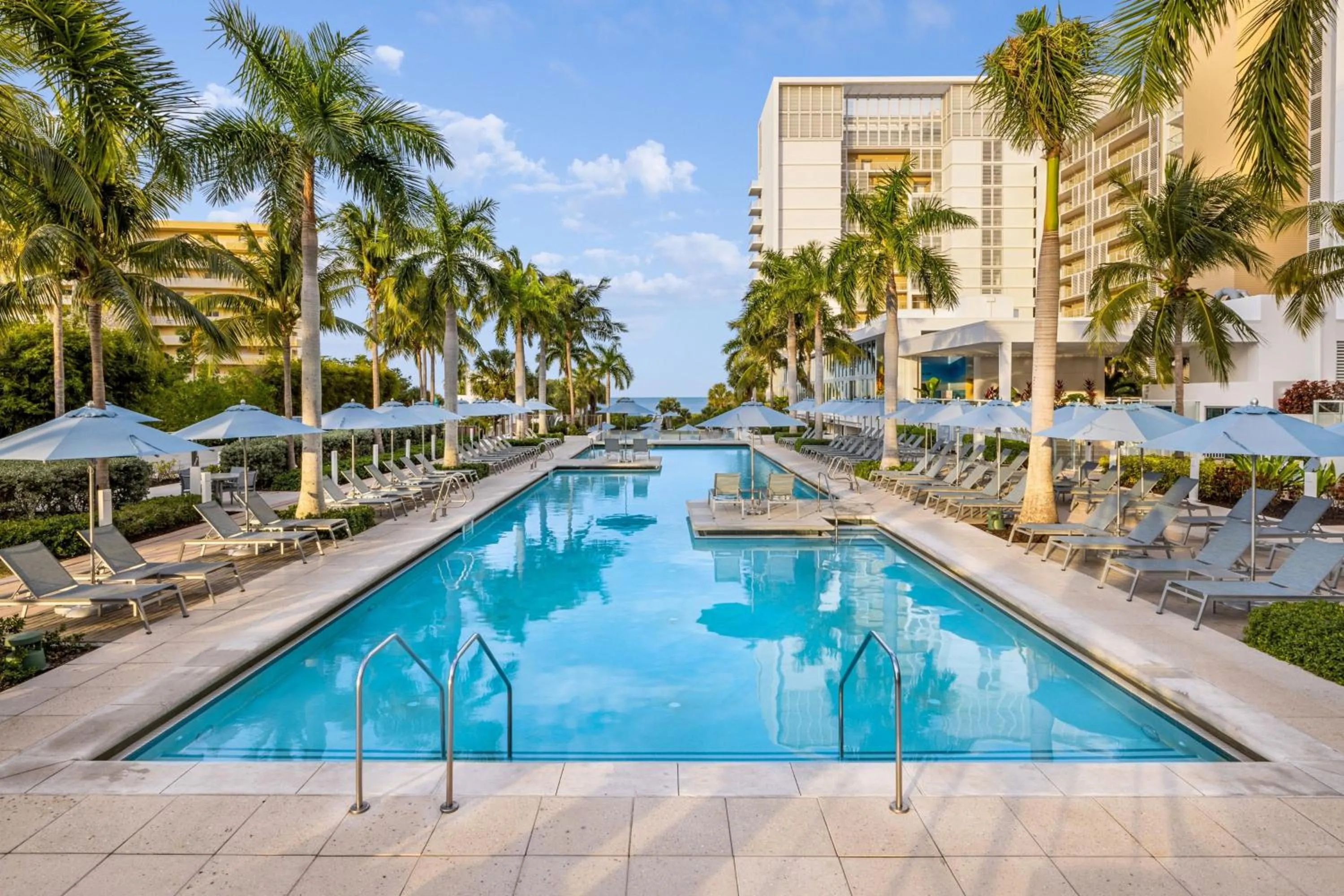 Swimming pool in Marriott's Crystal Shores