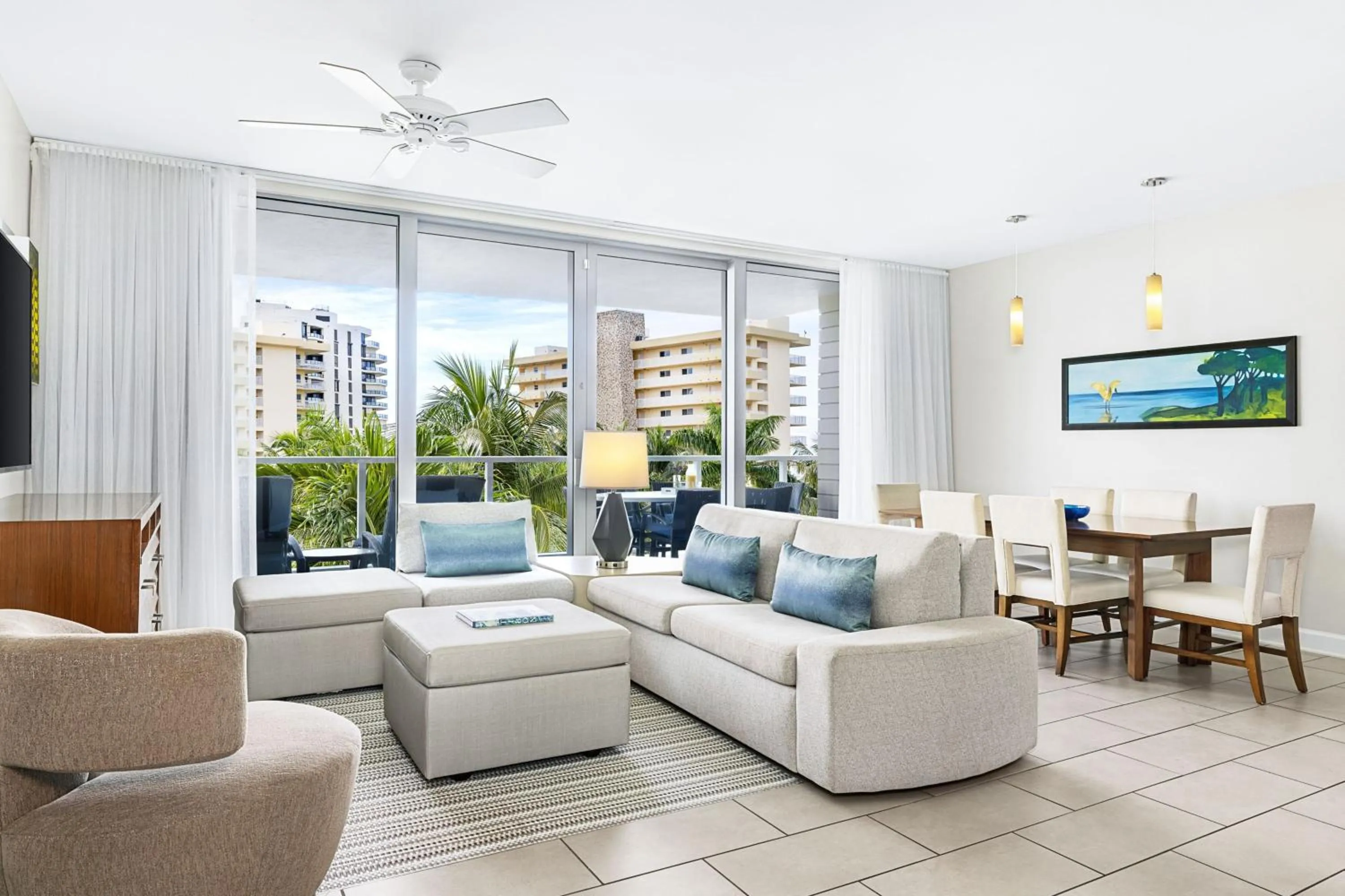 Swimming pool in Marriott's Crystal Shores