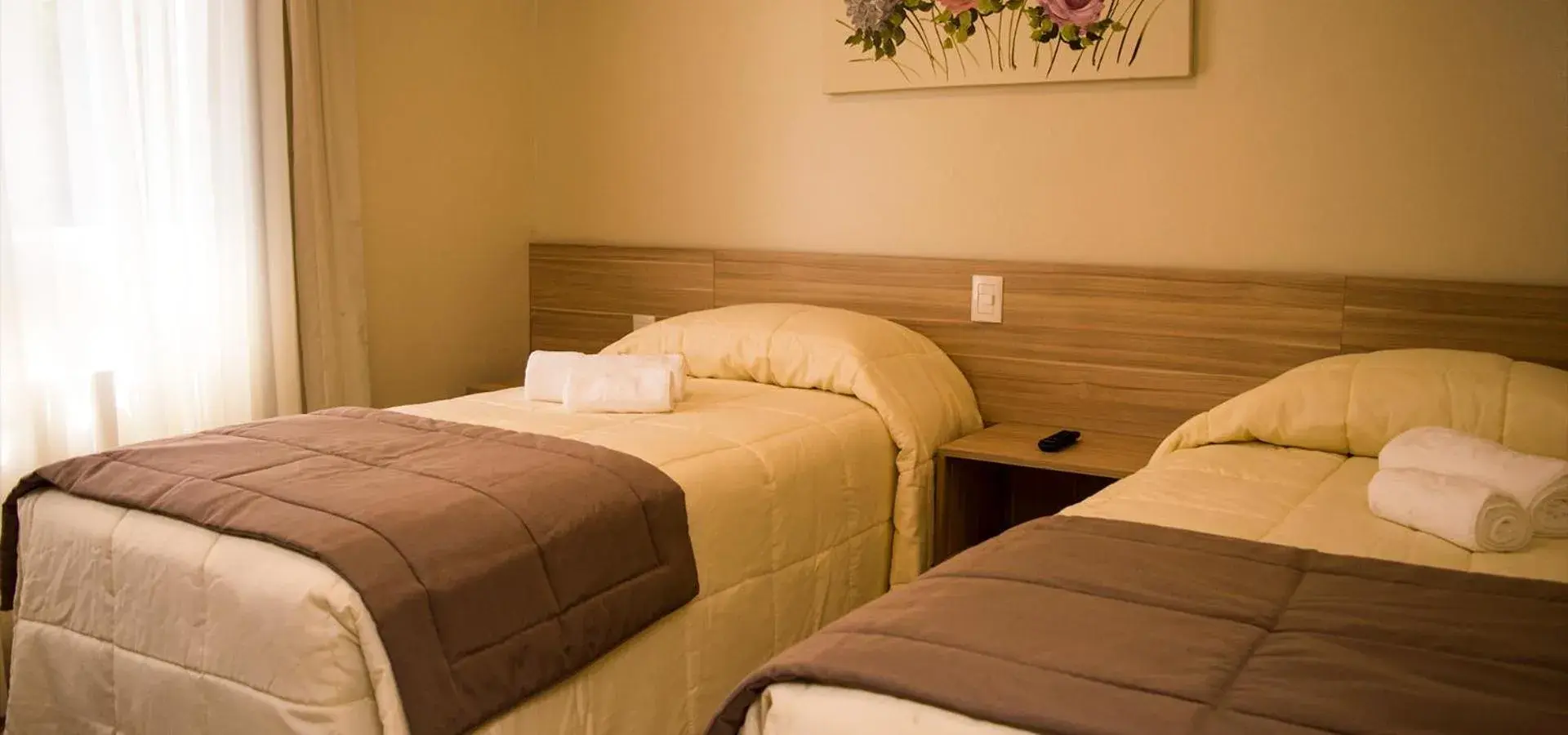 Bed in Sky Serra Hotel Bed in Sky Serra Hotel