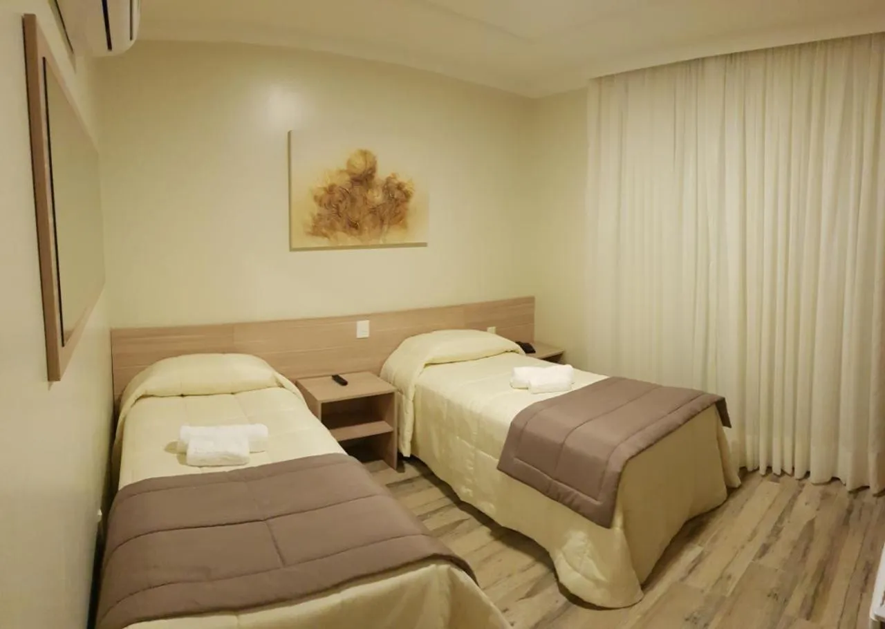 Bed in Sky Serra Hotel