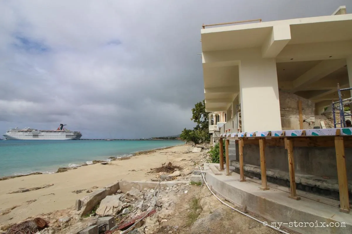 Food and drinks in The Fred - Adults only Hotel