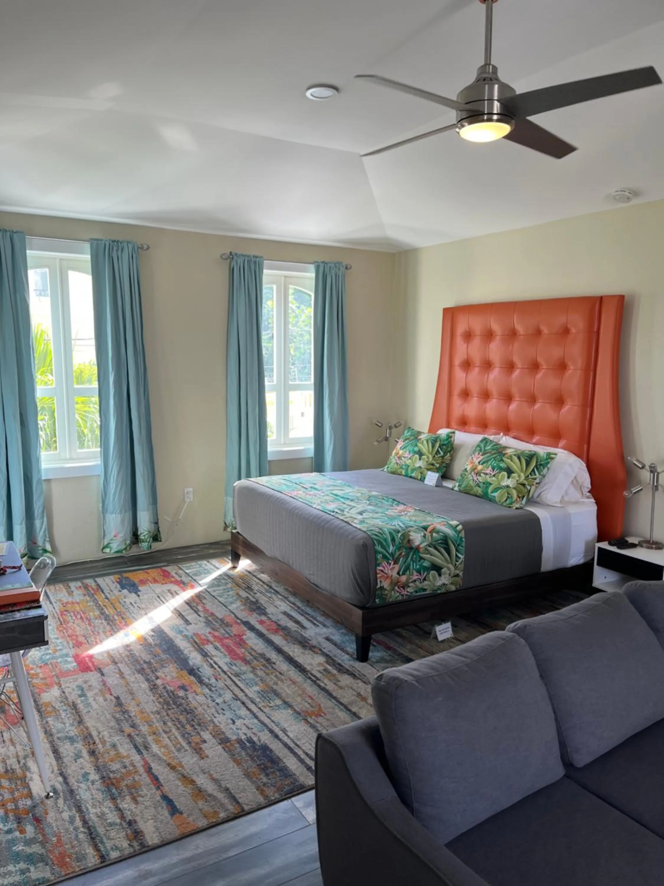 Bed in The Fred - Adults only Hotel