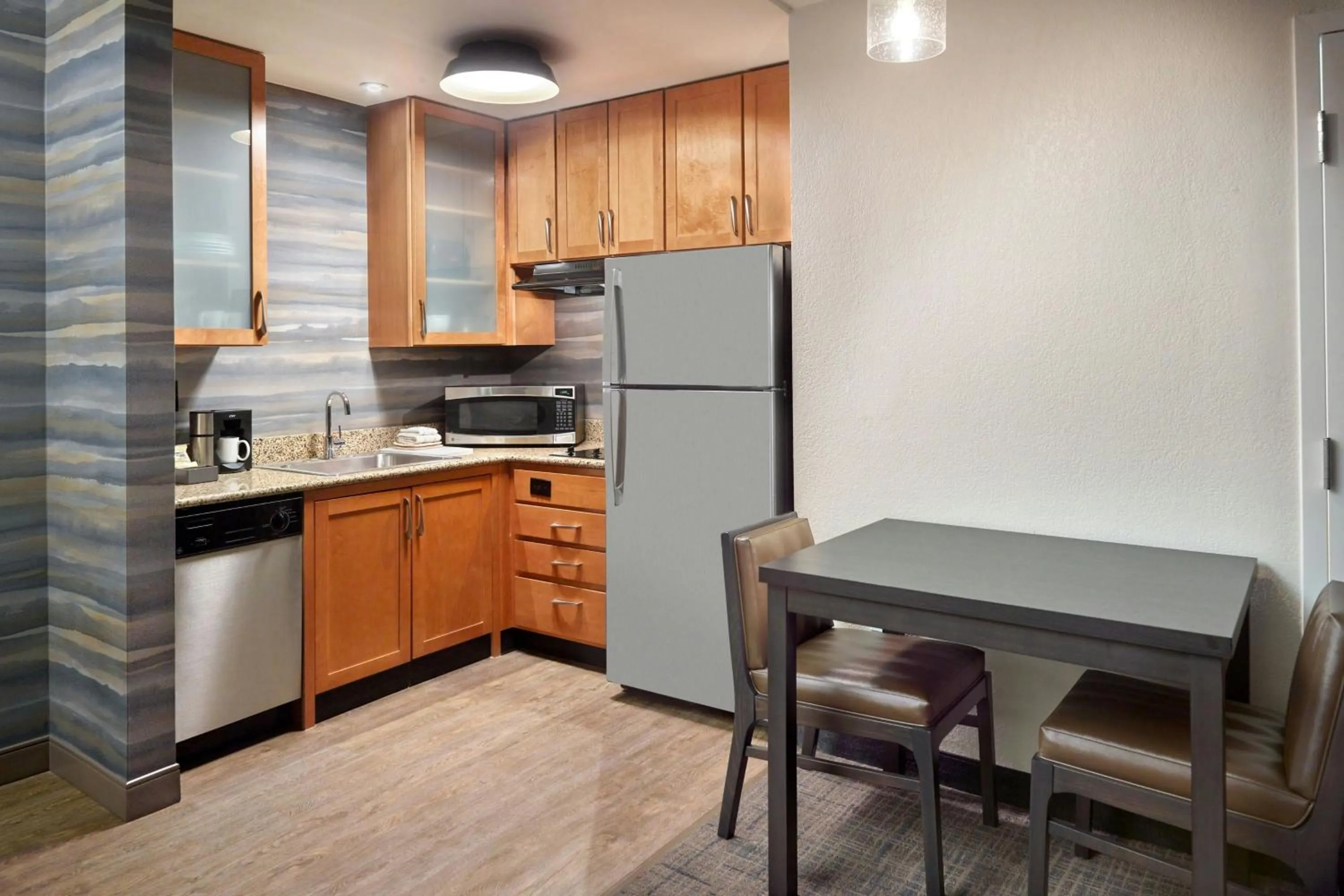 Kitchen or kitchenette in Residence Inn by Marriott Covington Northshore