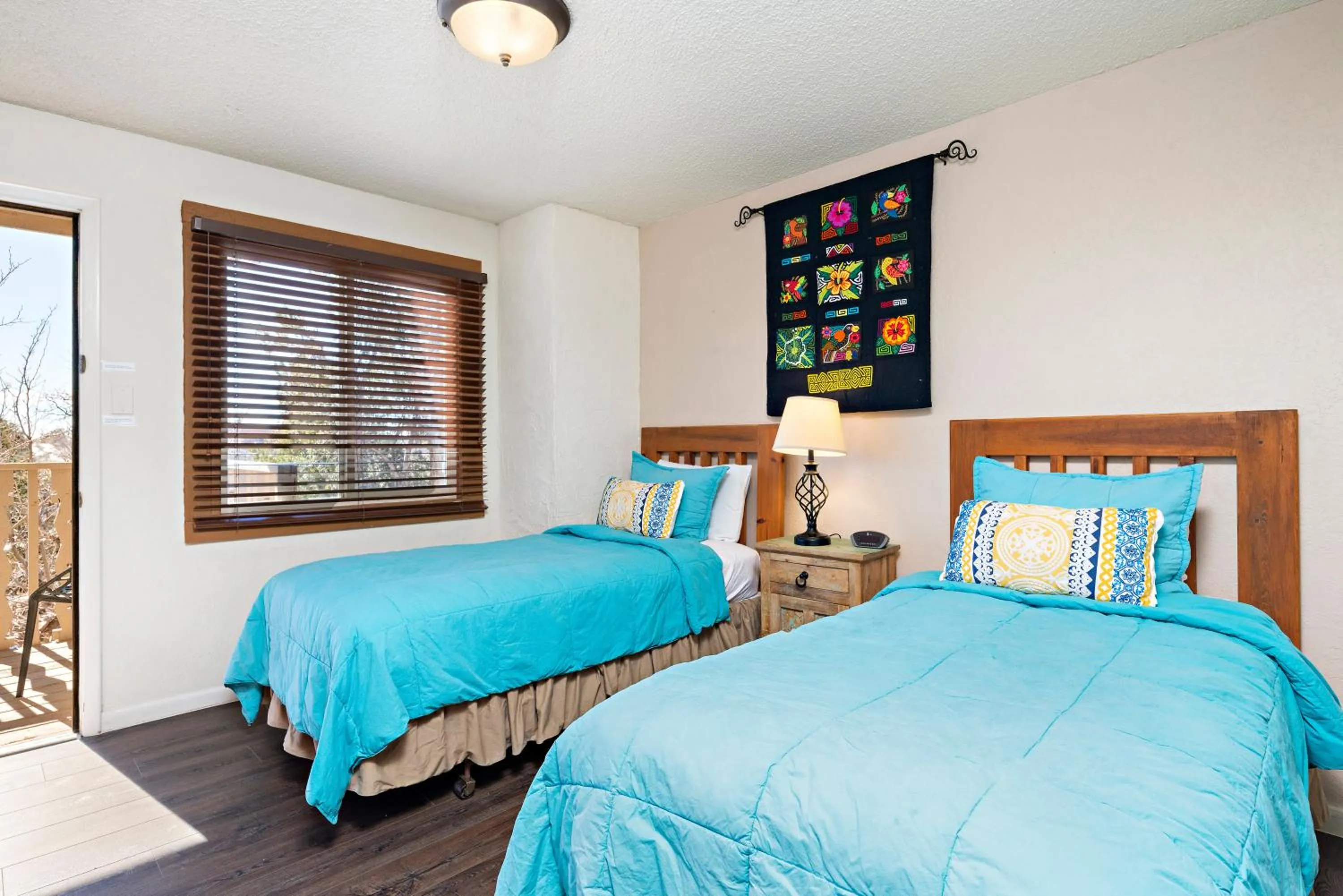 Bed in Fort Marcy Suites by All Seasons Resort Lodging