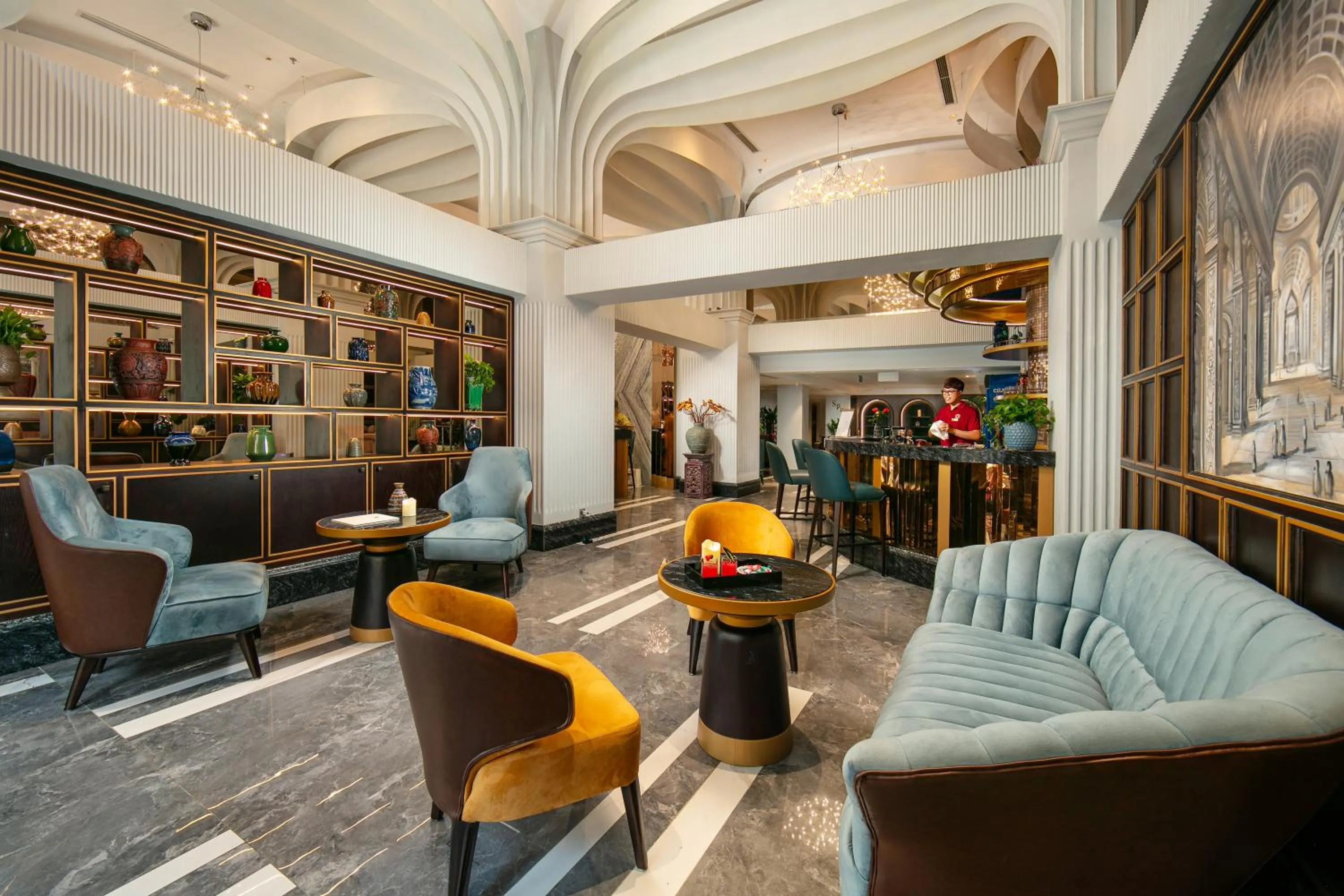 Lobby or reception in MAY DE VILLE Lakeside Hotel