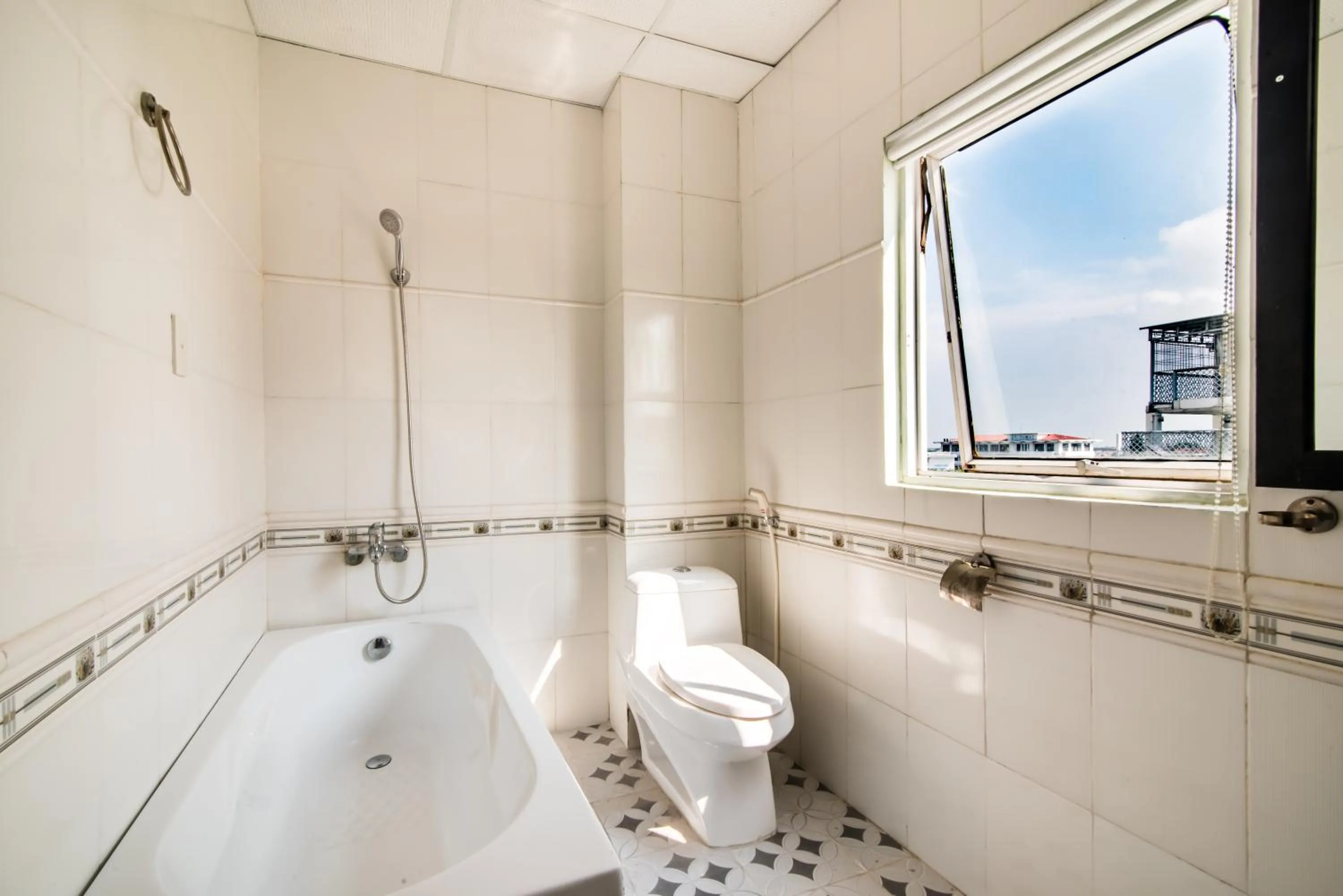 Toilet in The Sunriver Boutique Hotel Hue