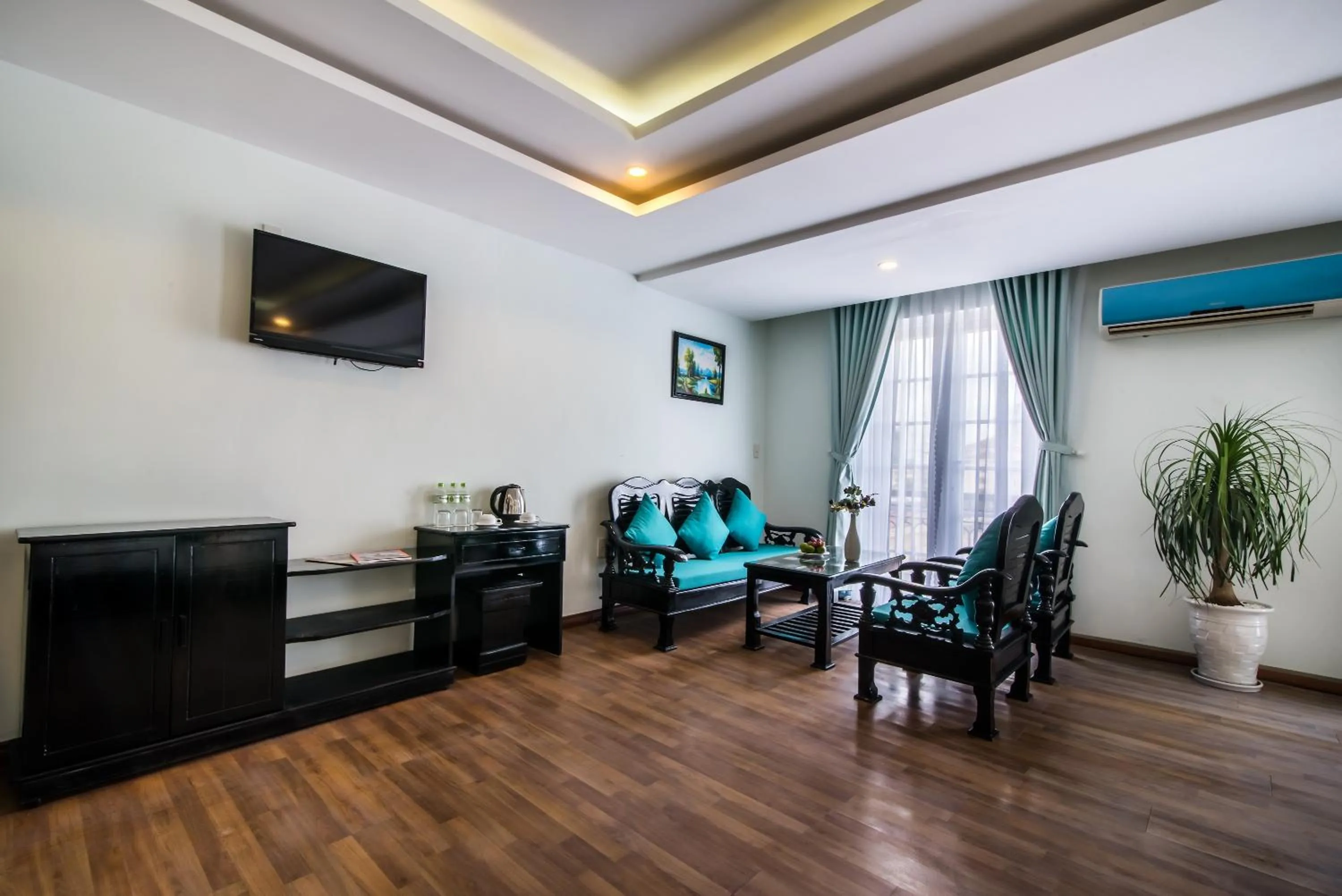 TV and multimedia in The Sunriver Boutique Hotel Hue