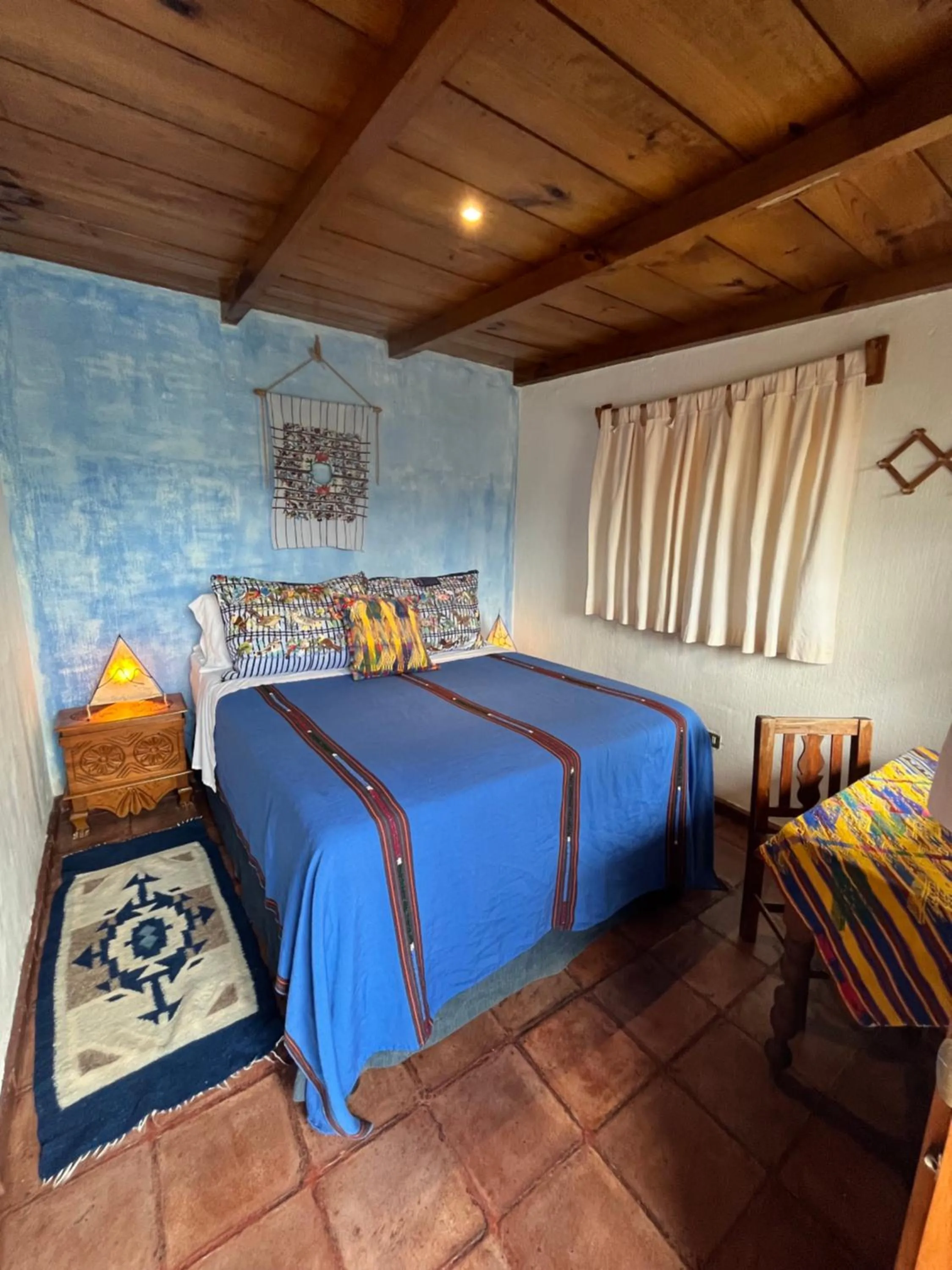 Bed in Yellow House Hostel B&B