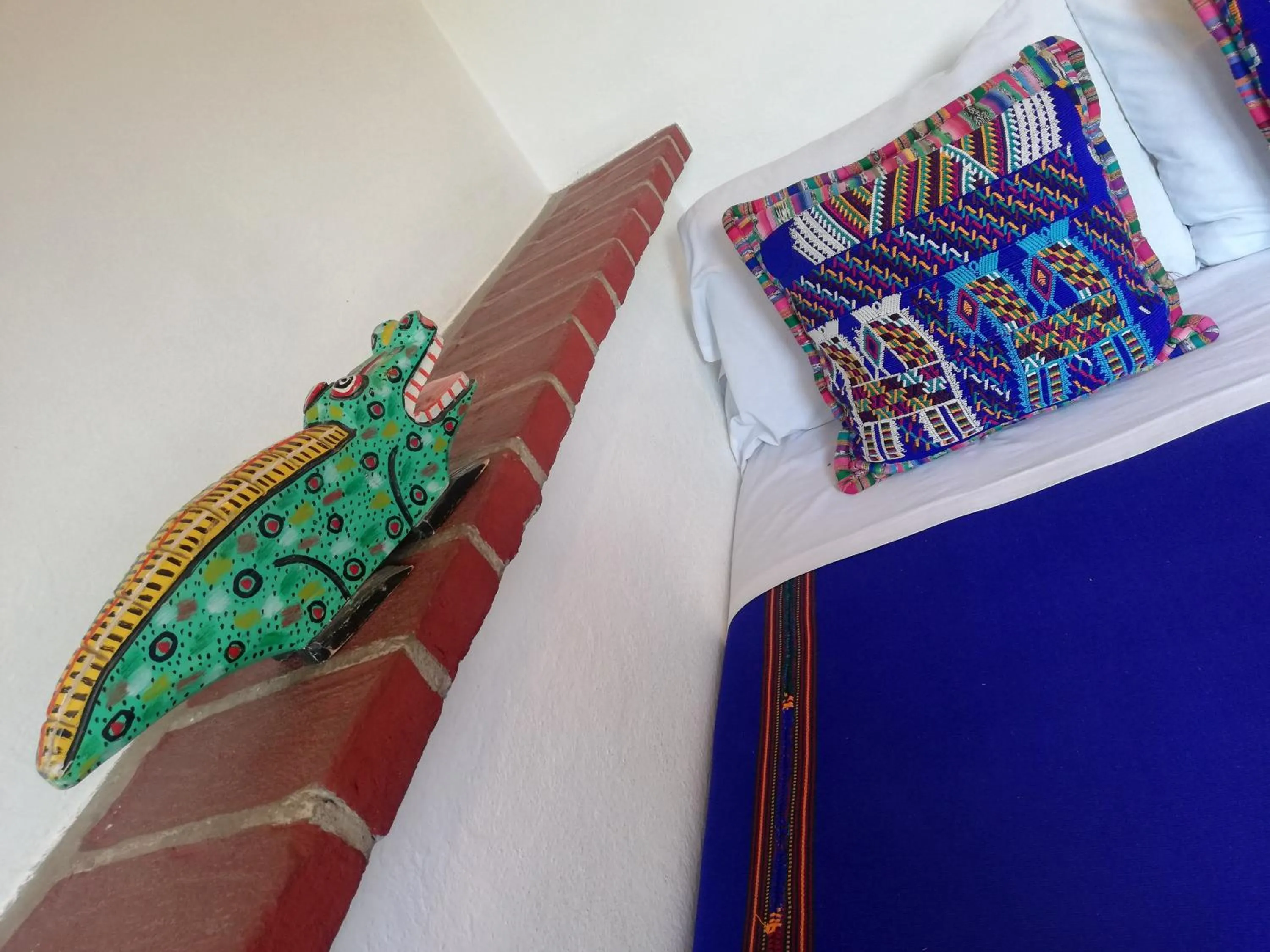 Bed in Yellow House Hostel B&B