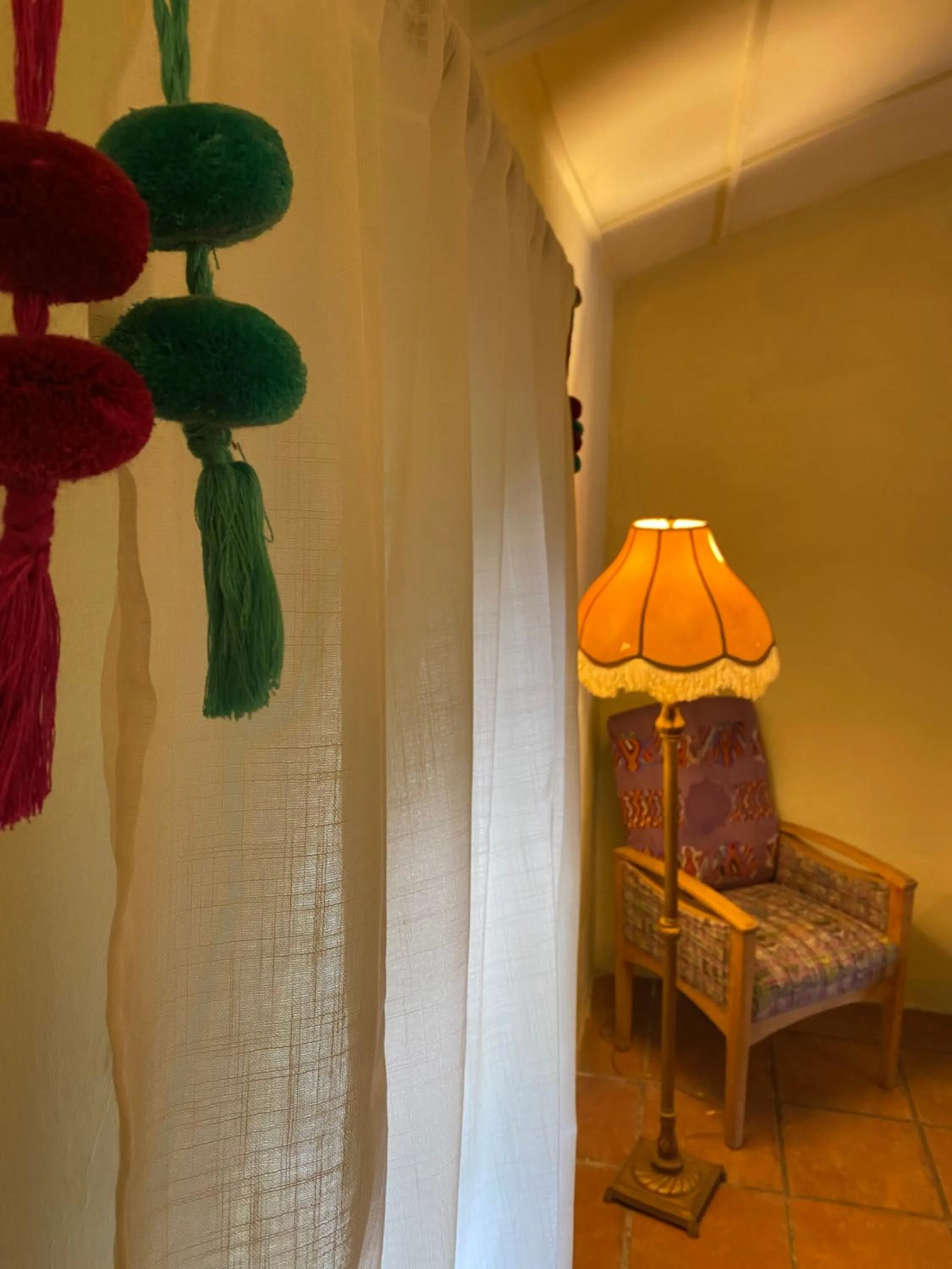 Photo of the whole room in Yellow House Hostel B&B