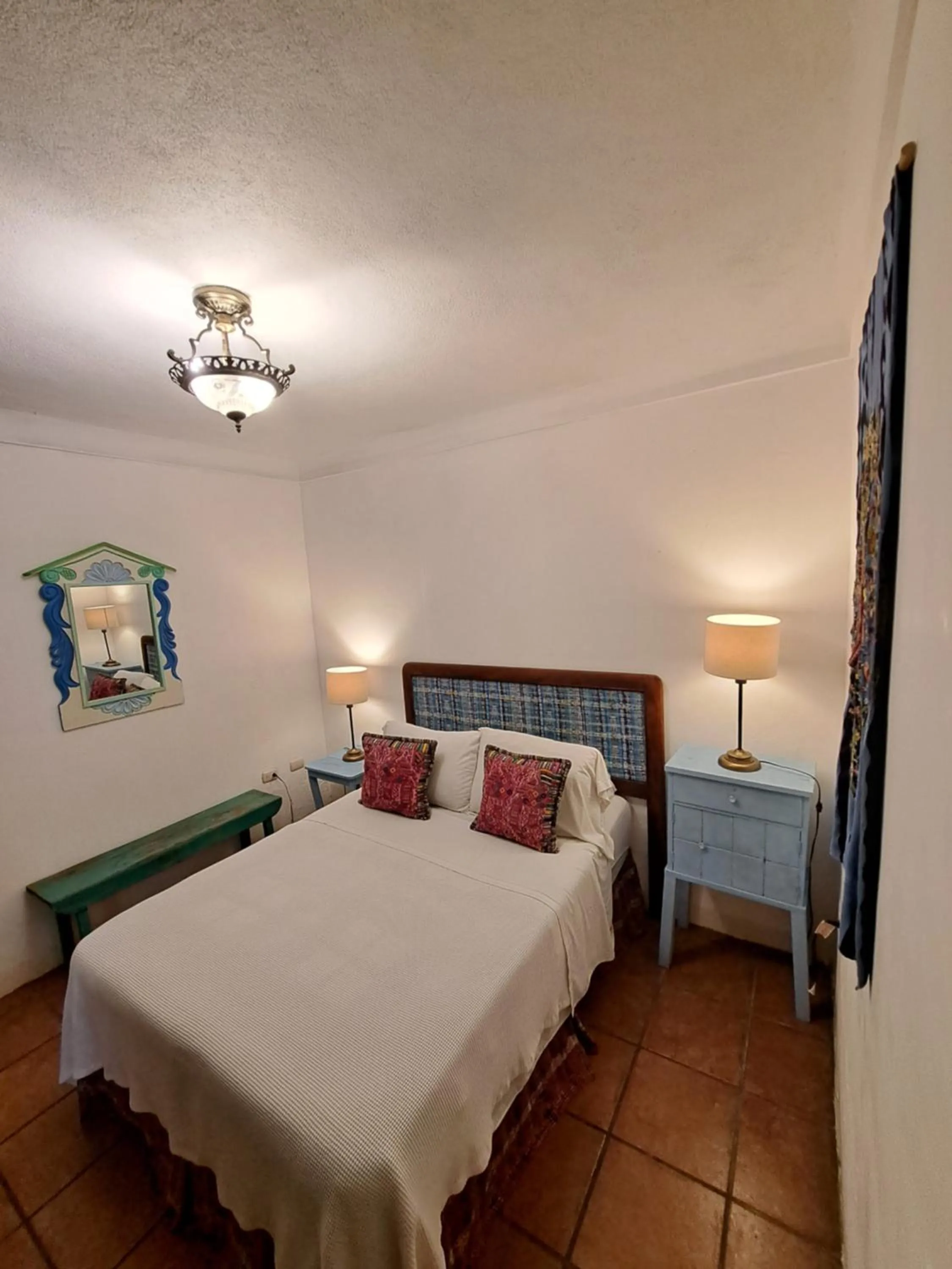 Photo of the whole room, Bed in Yellow House Hostel B&B