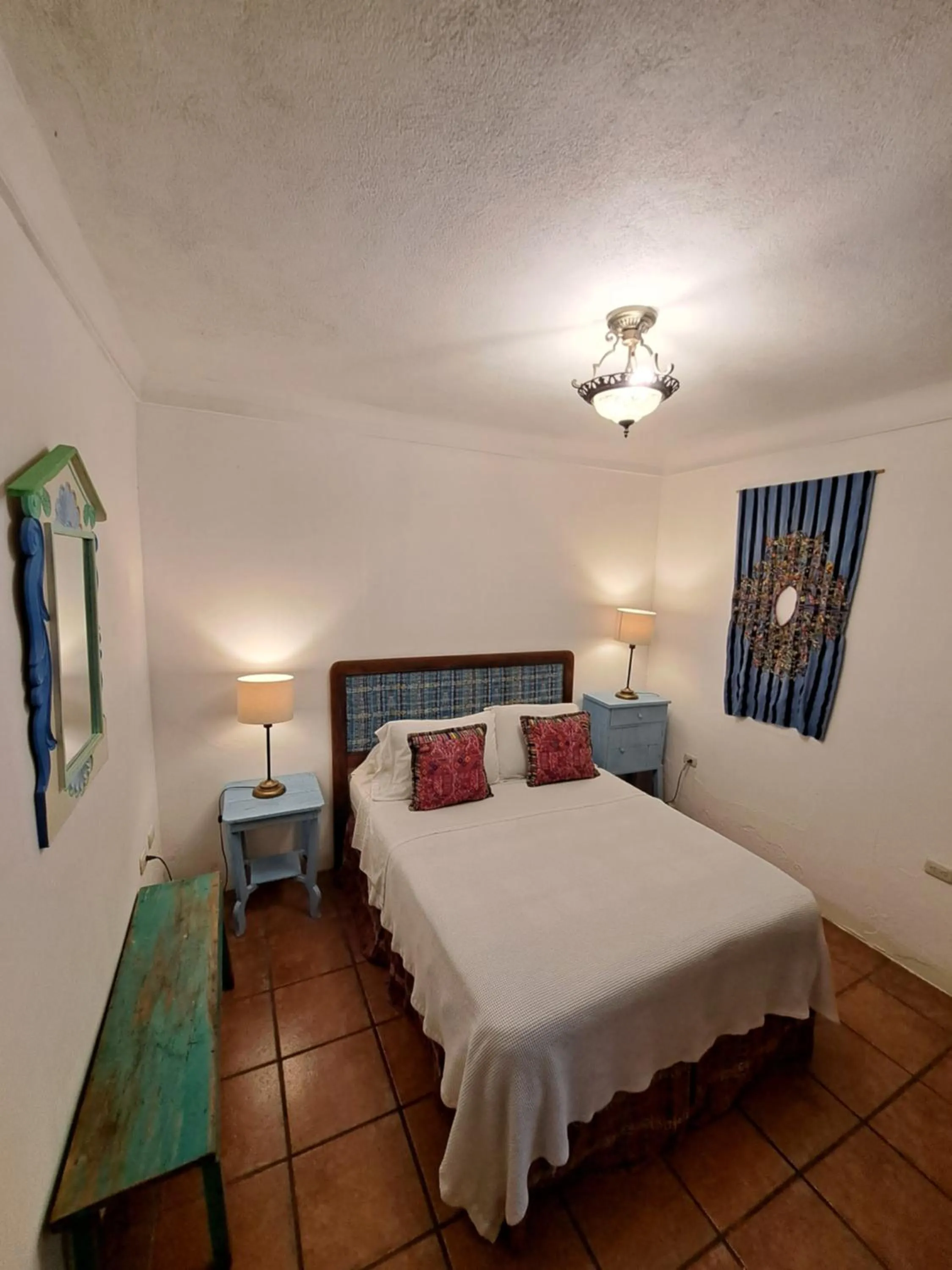 Photo of the whole room, Bed in Yellow House Hostel B&B