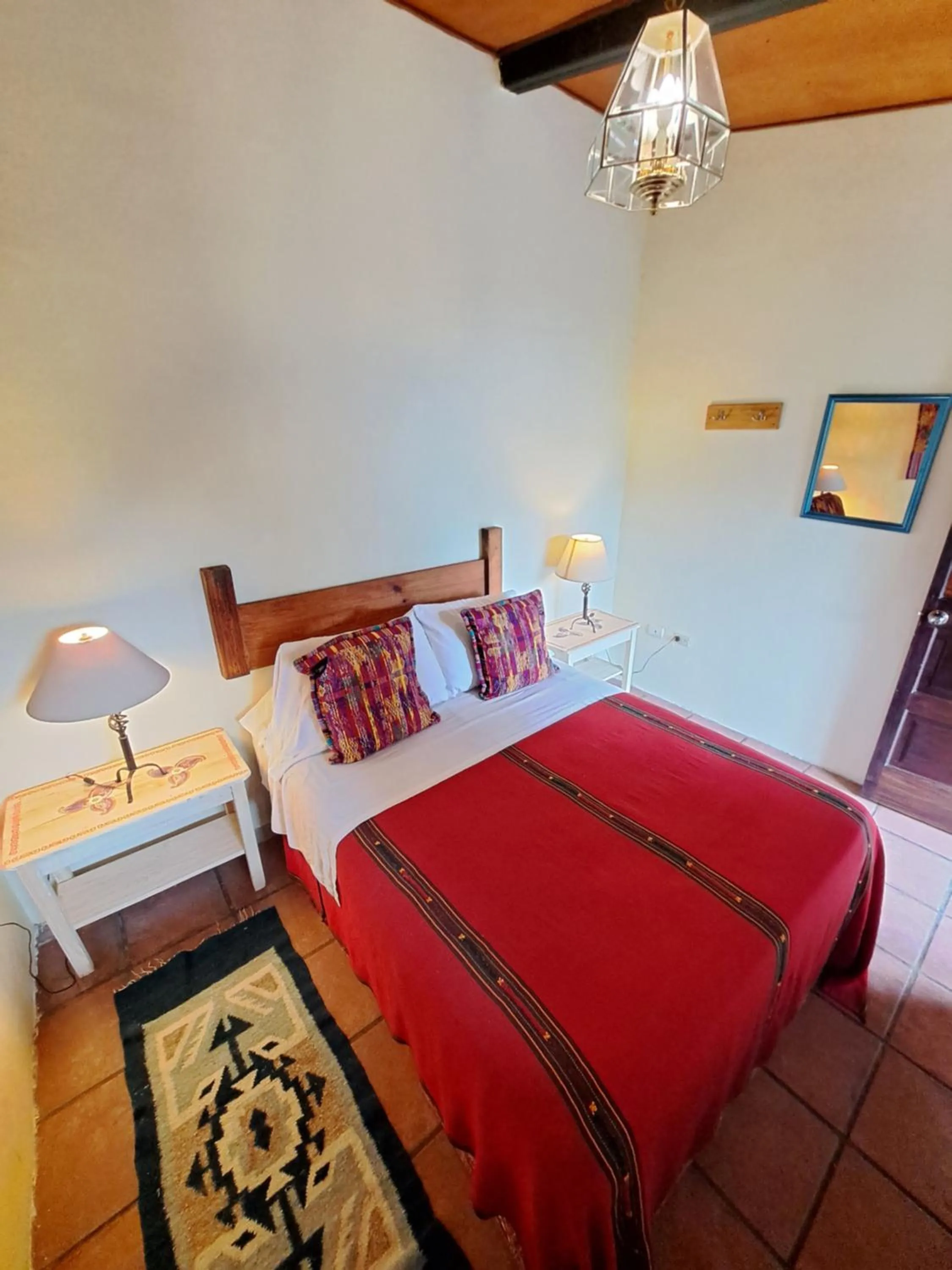Photo of the whole room, Bed in Yellow House Hostel B&B