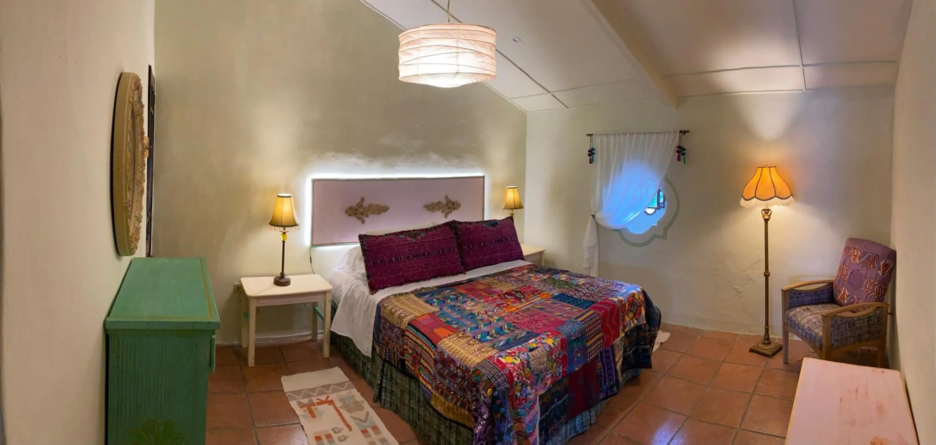 Photo of the whole room, Bed in Yellow House Hostel B&B