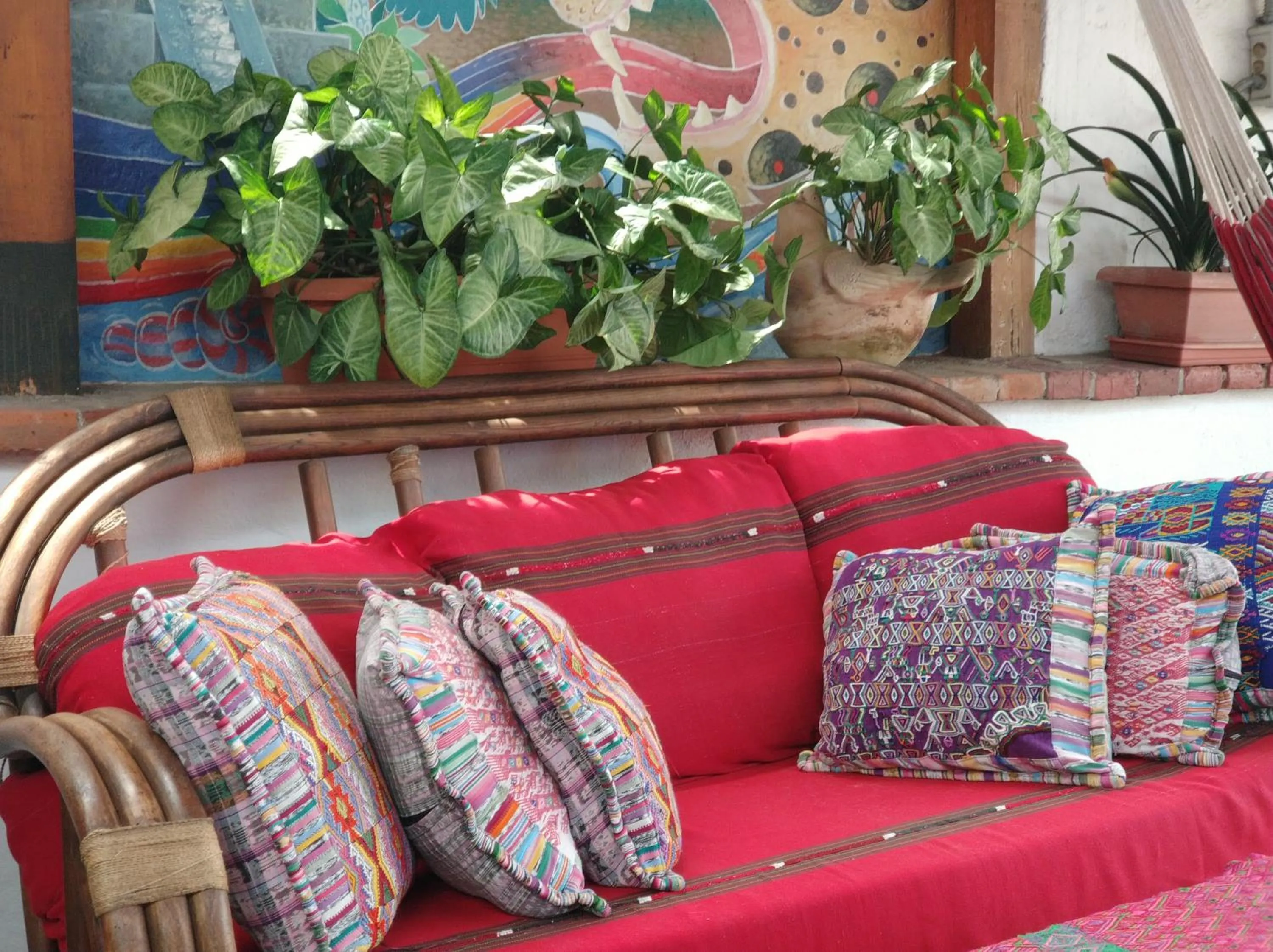 Seating area in Yellow House Hostel B&B
