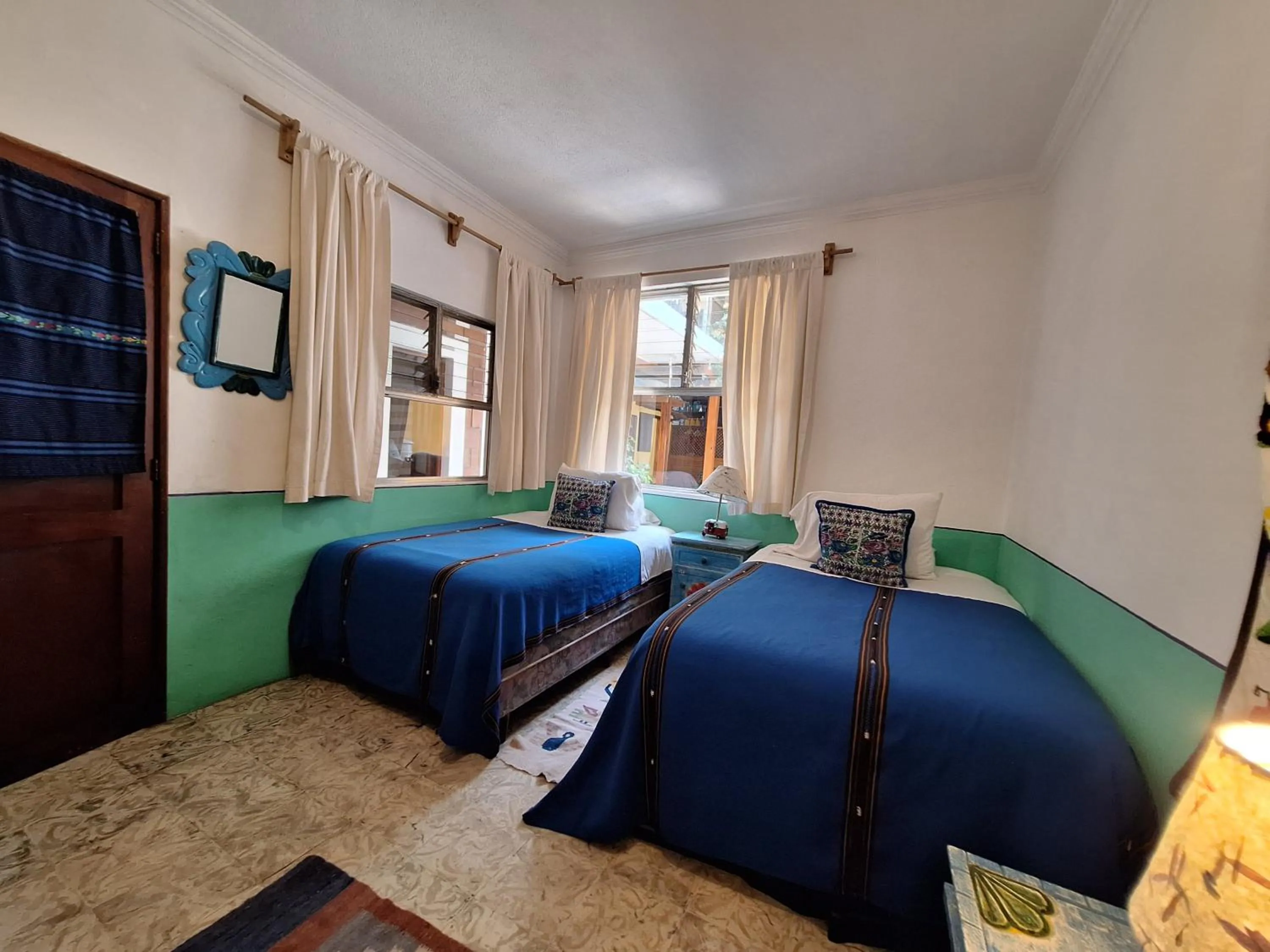 Photo of the whole room, Bed in Yellow House Hostel B&B