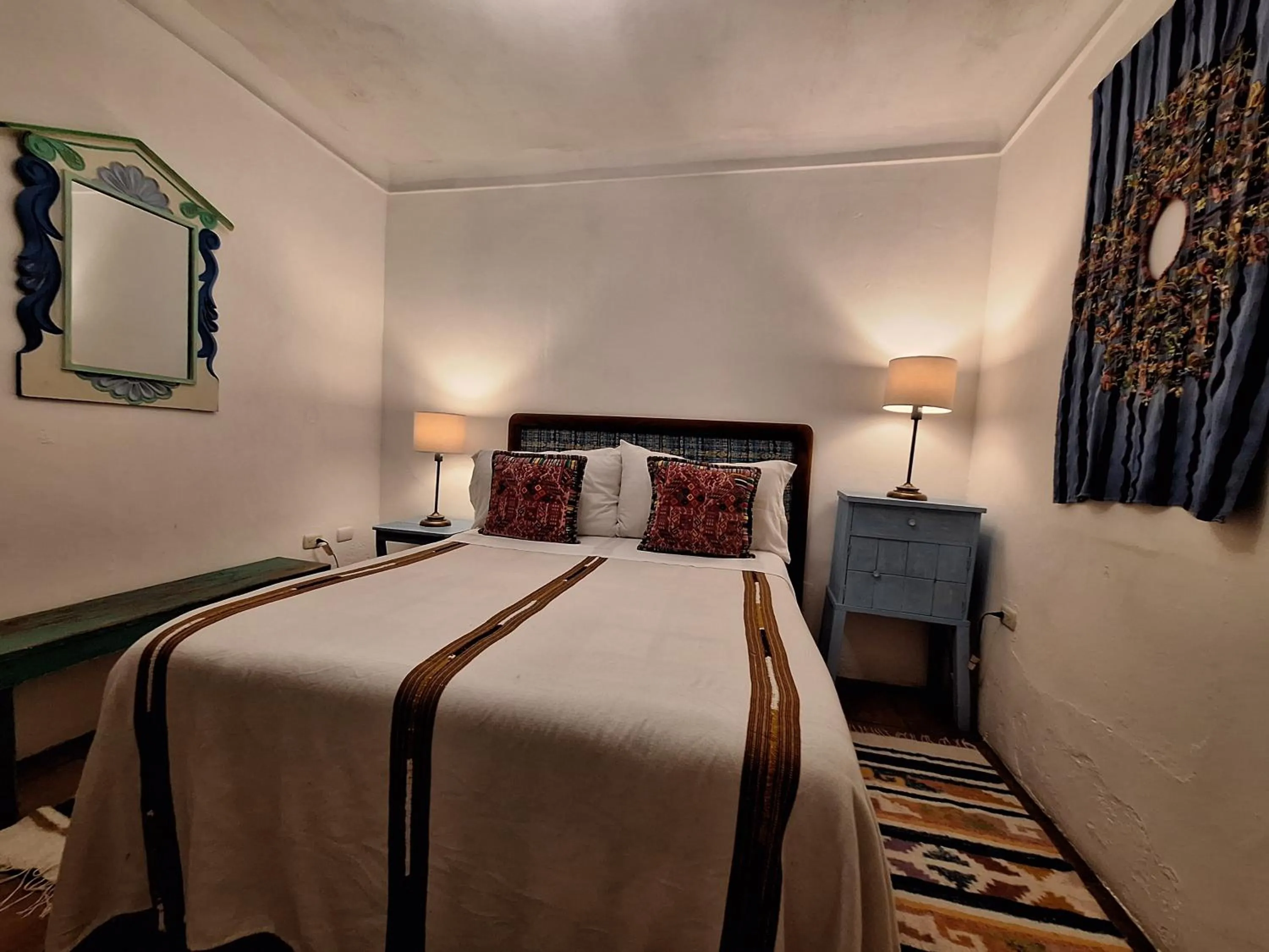 Photo of the whole room, Bed in Yellow House Hostel B&B