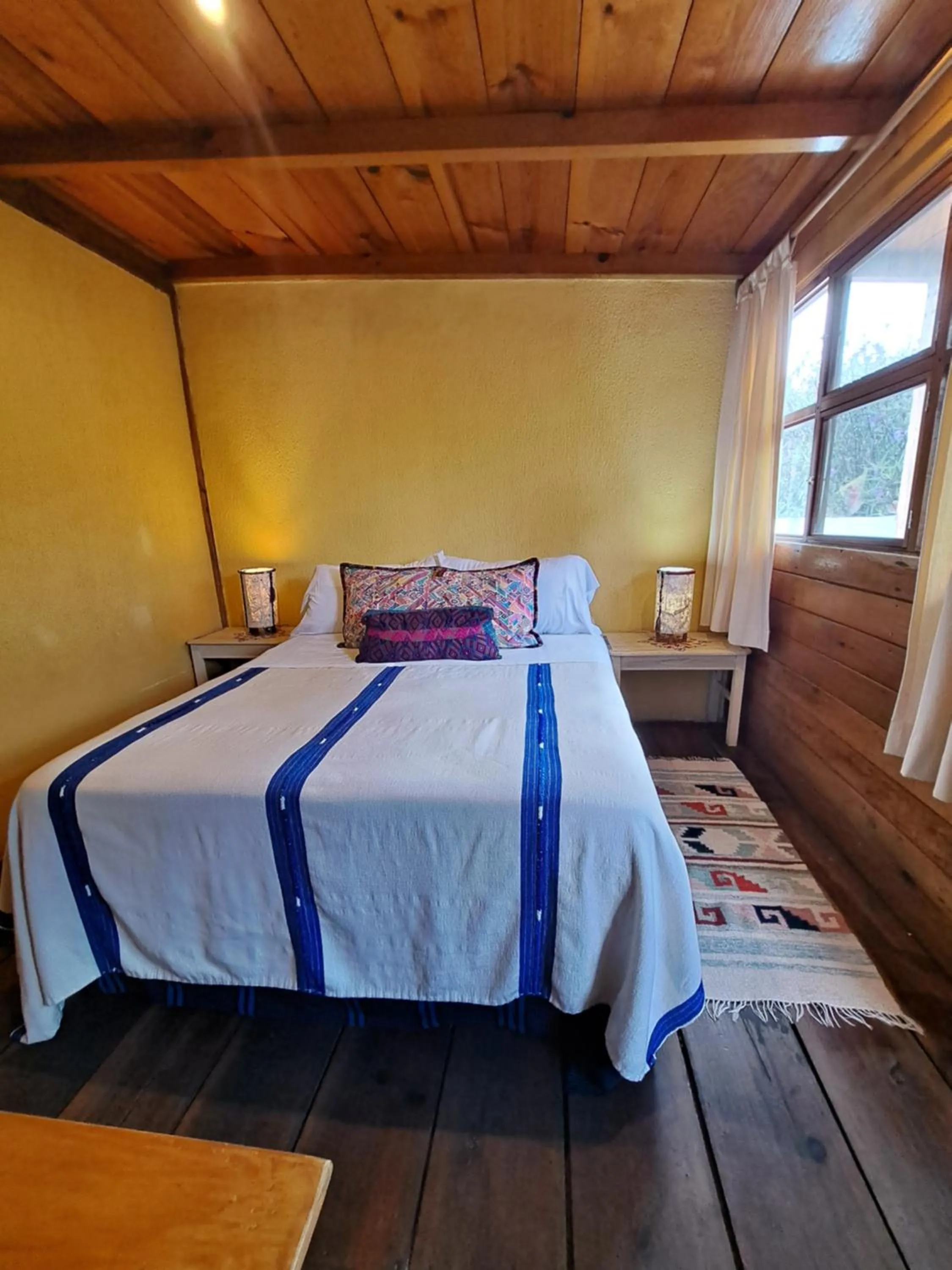 Photo of the whole room, Bed in Yellow House Hostel B&B