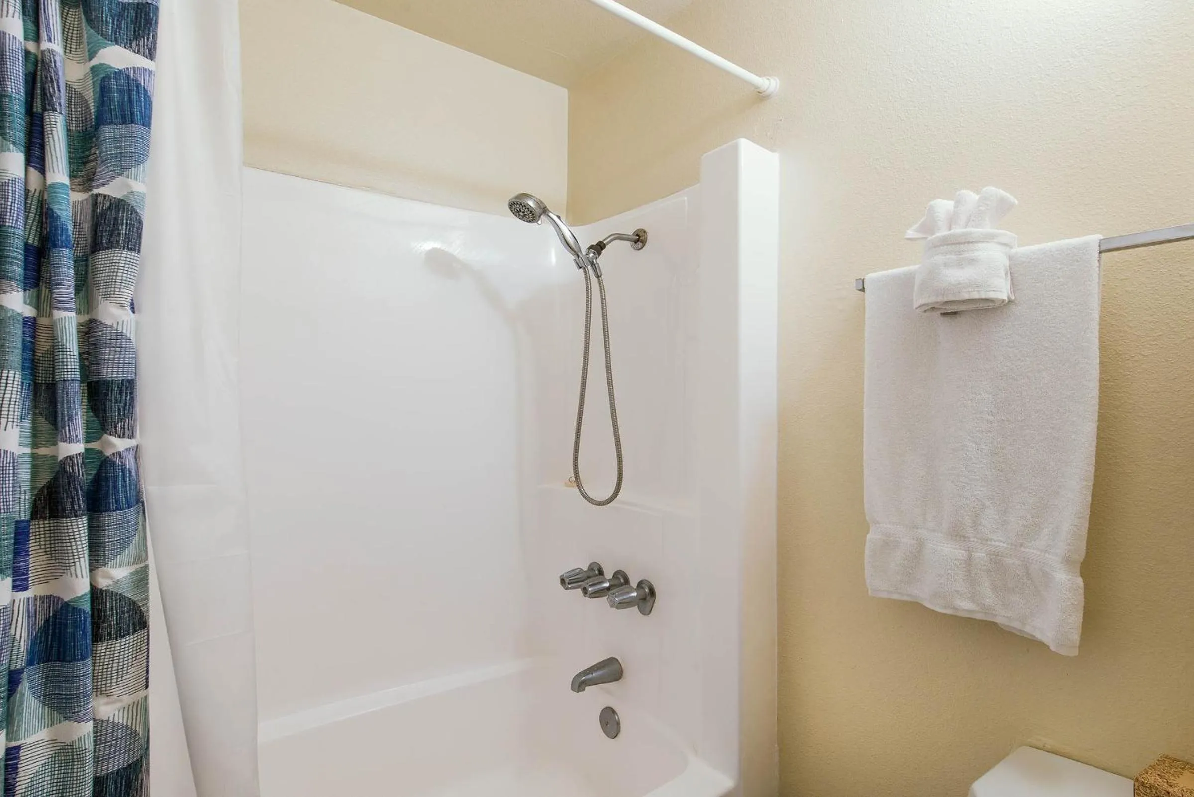 Bathroom in Capri by the Sea by All Seasons Resort Lodging