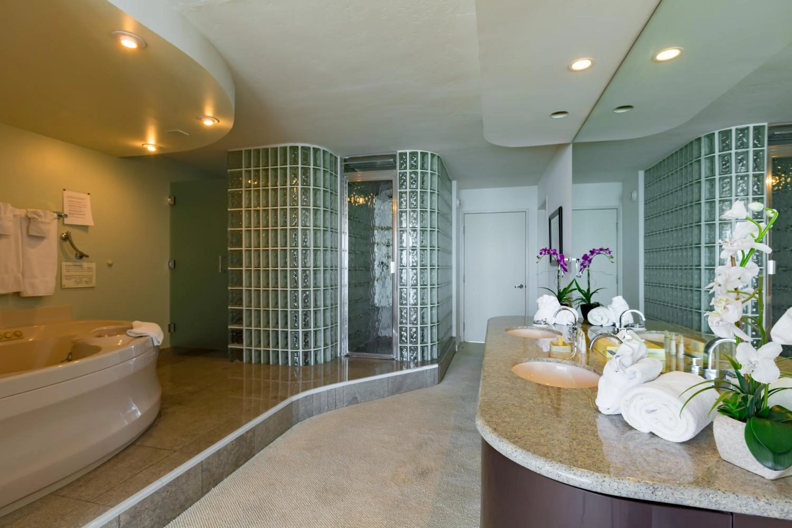 Bathroom in Capri by the Sea by All Seasons Resort Lodging