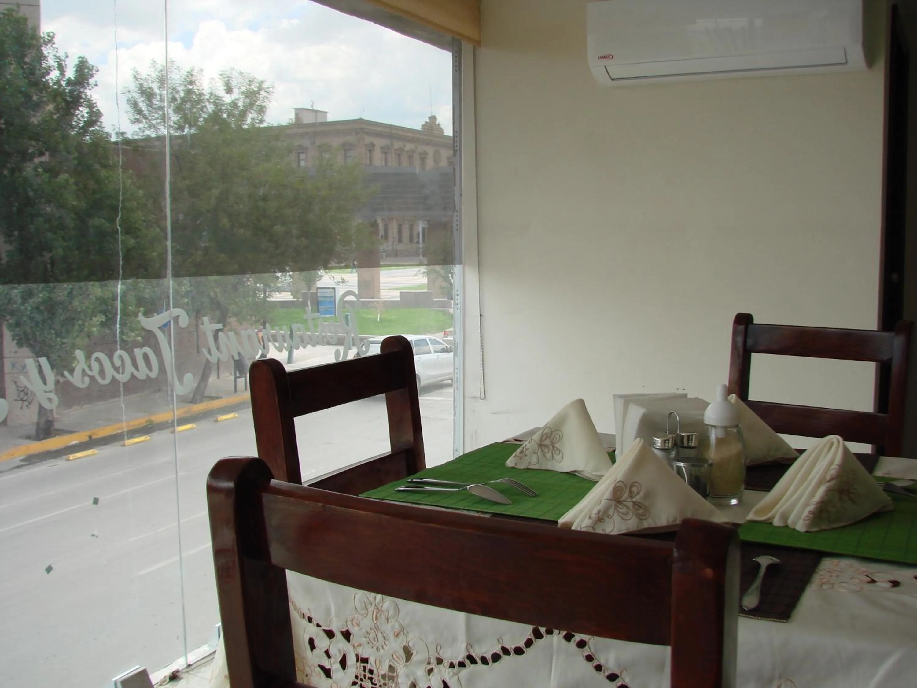 Restaurant/places to eat in Hotel Inn Plaza del Ángel Chihuahua